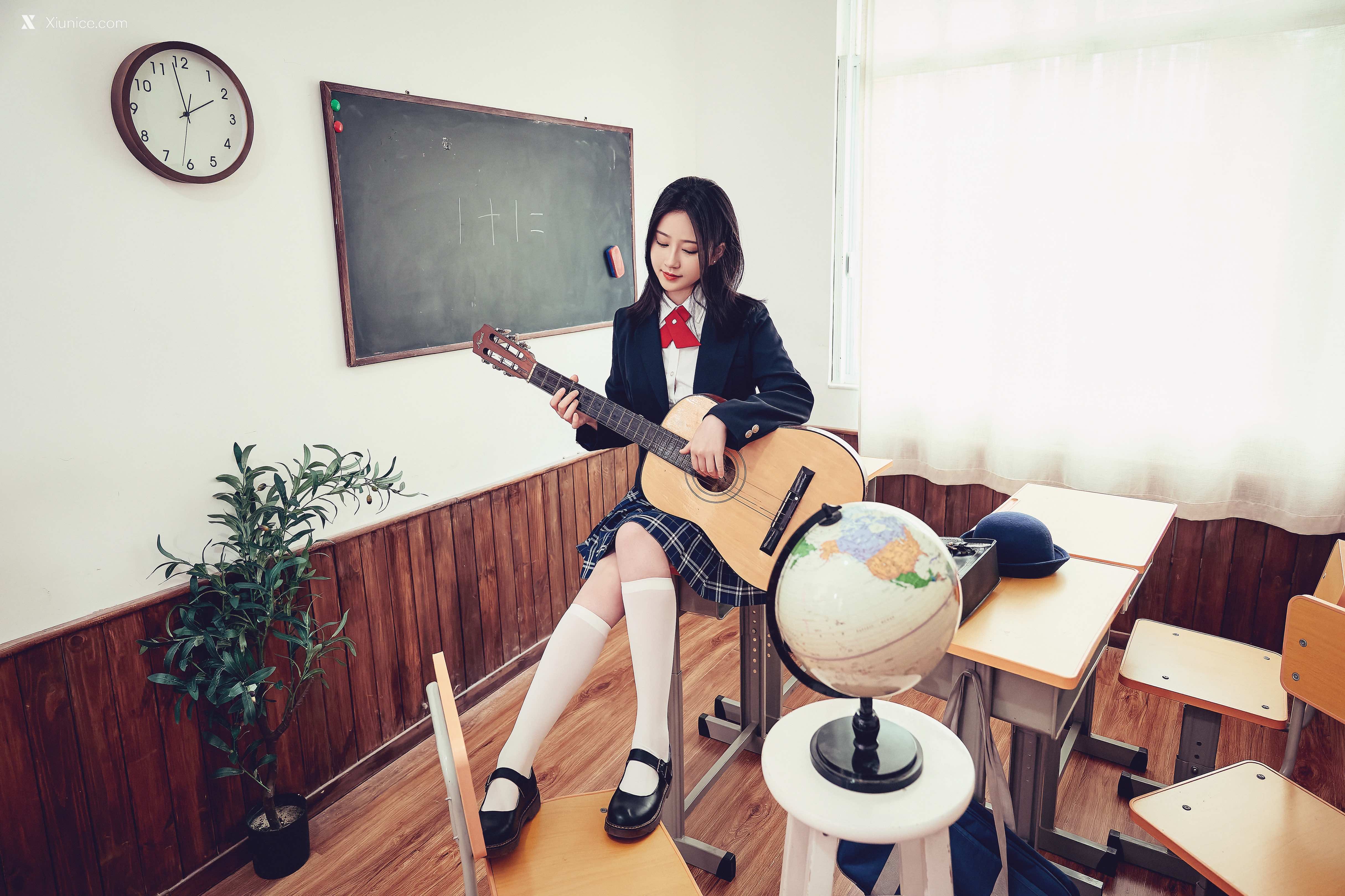 Coser 年年Nnian 月刊少女 1