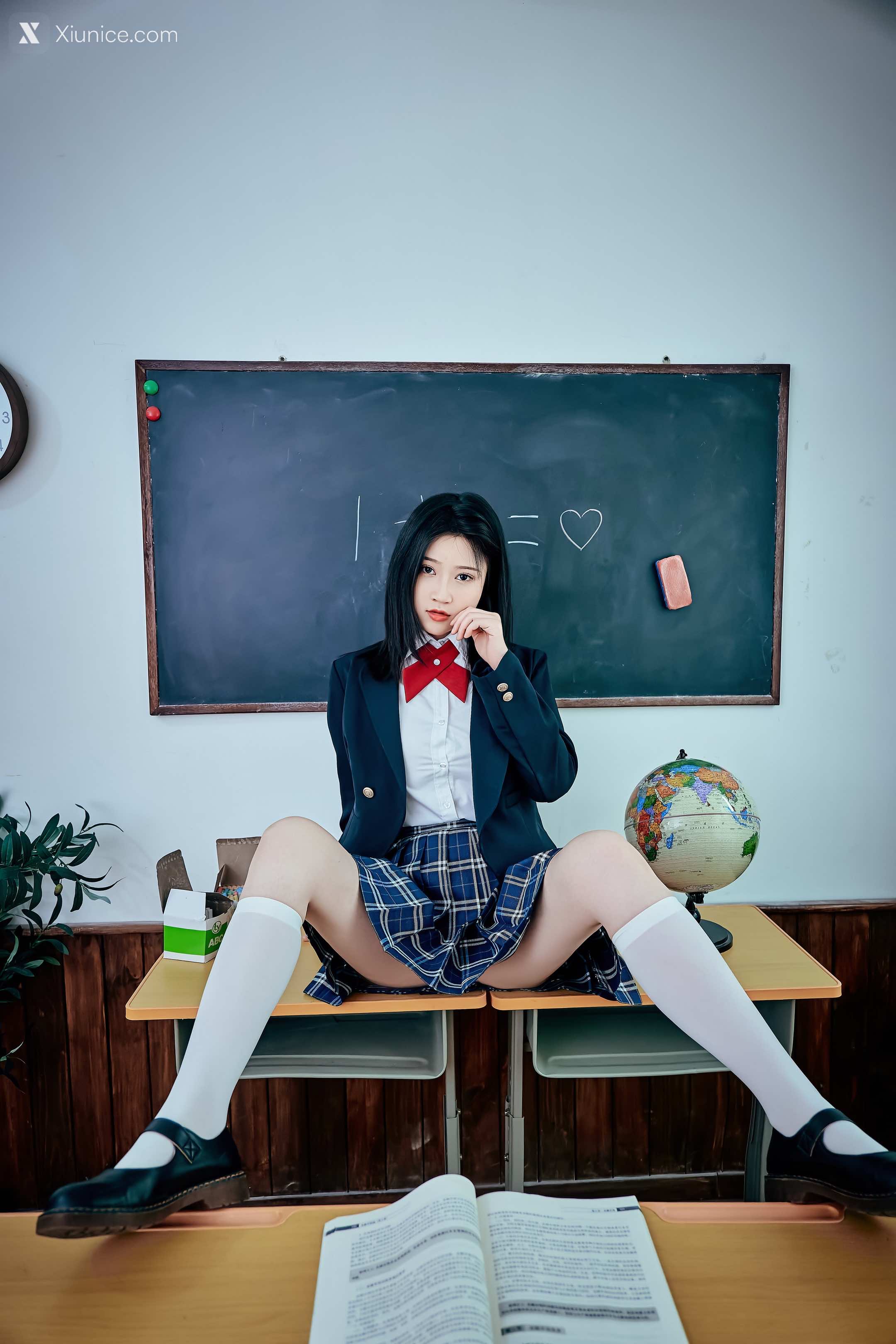 Coser 年年Nnian 月刊少女 15