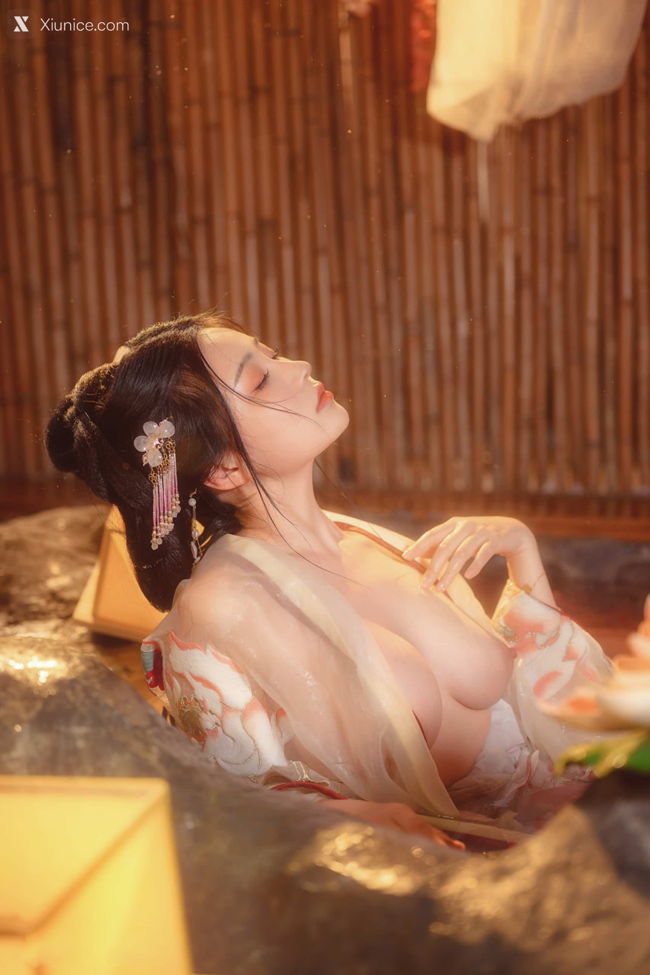 Coser 年年Nnian 梦醉瑶 28