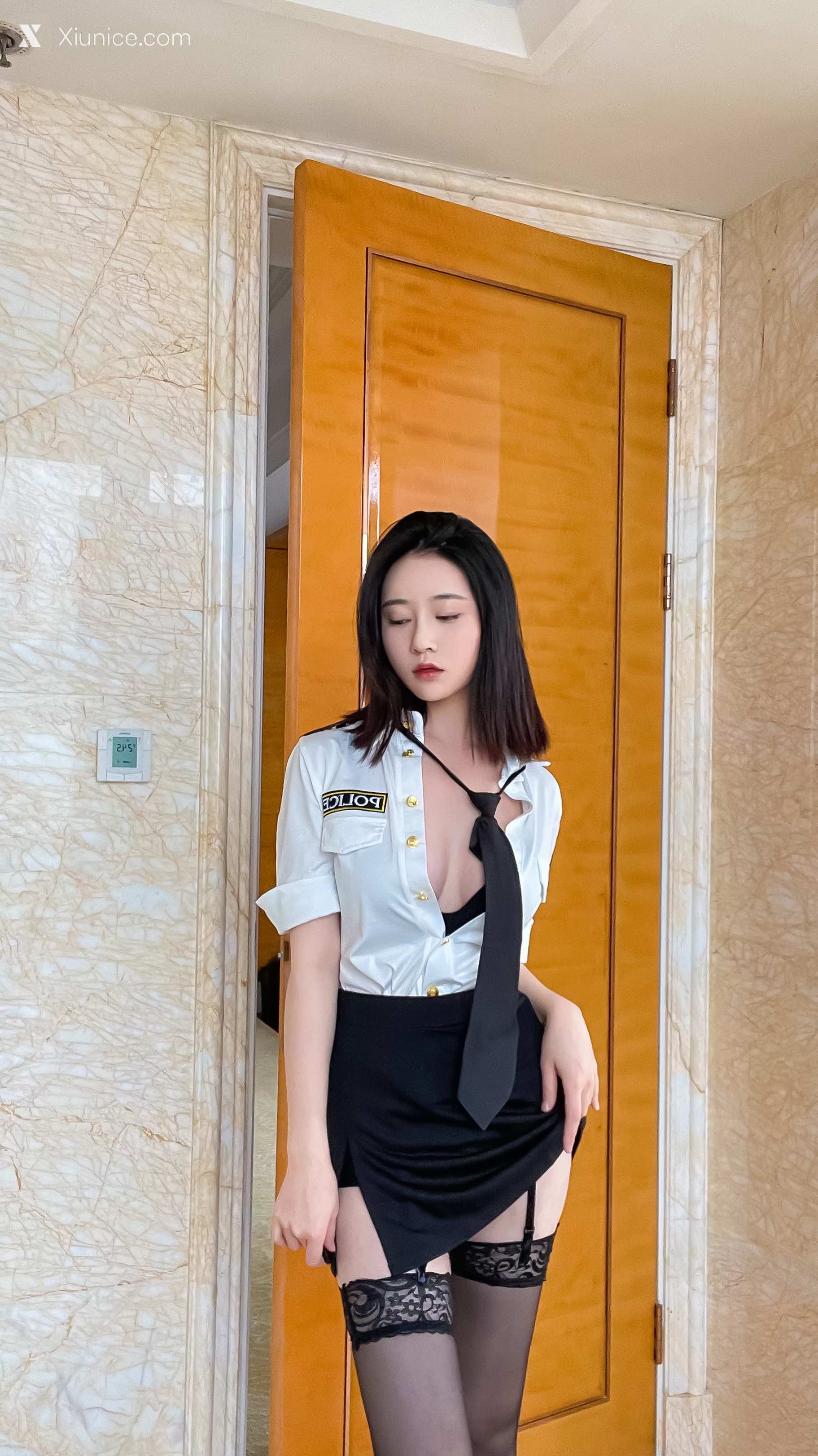 Coser 年年Nnian 涩女警 11