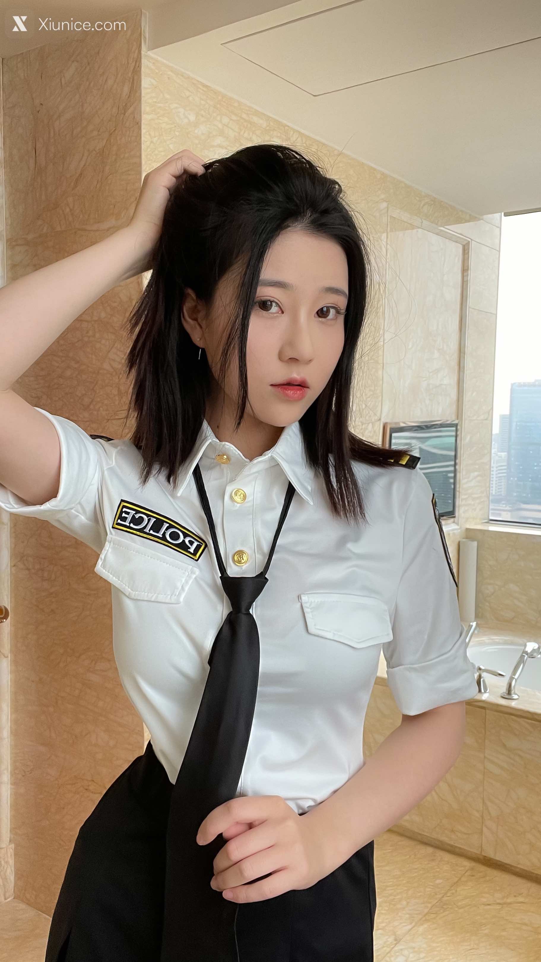 Coser 年年Nnian 涩女警 50