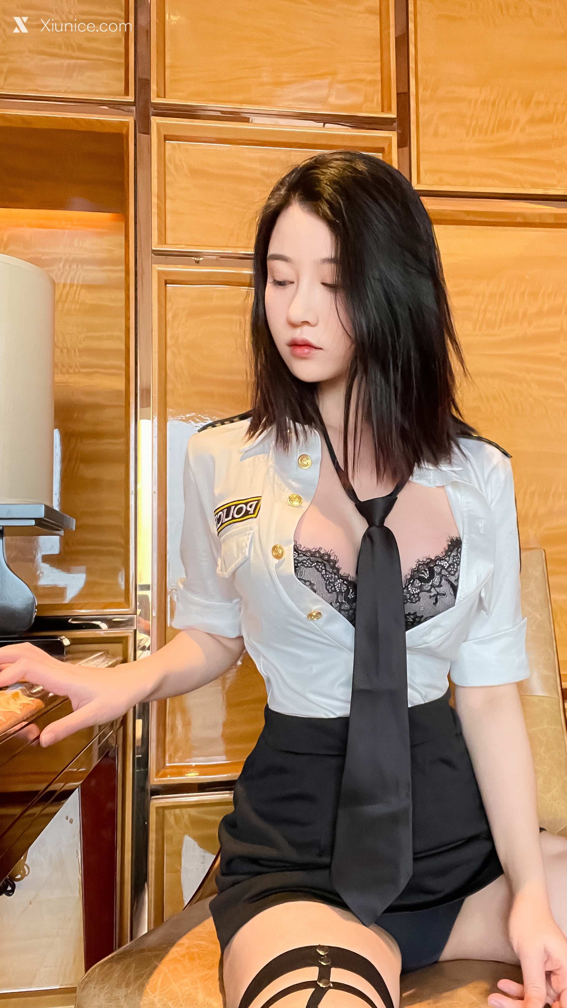 Coser 年年Nnian 涩女警 65