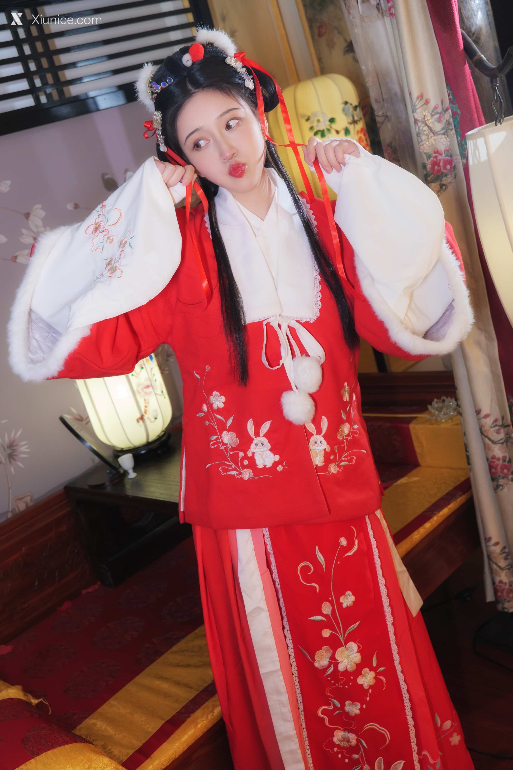 Coser 年年Nnian 点绛唇 35