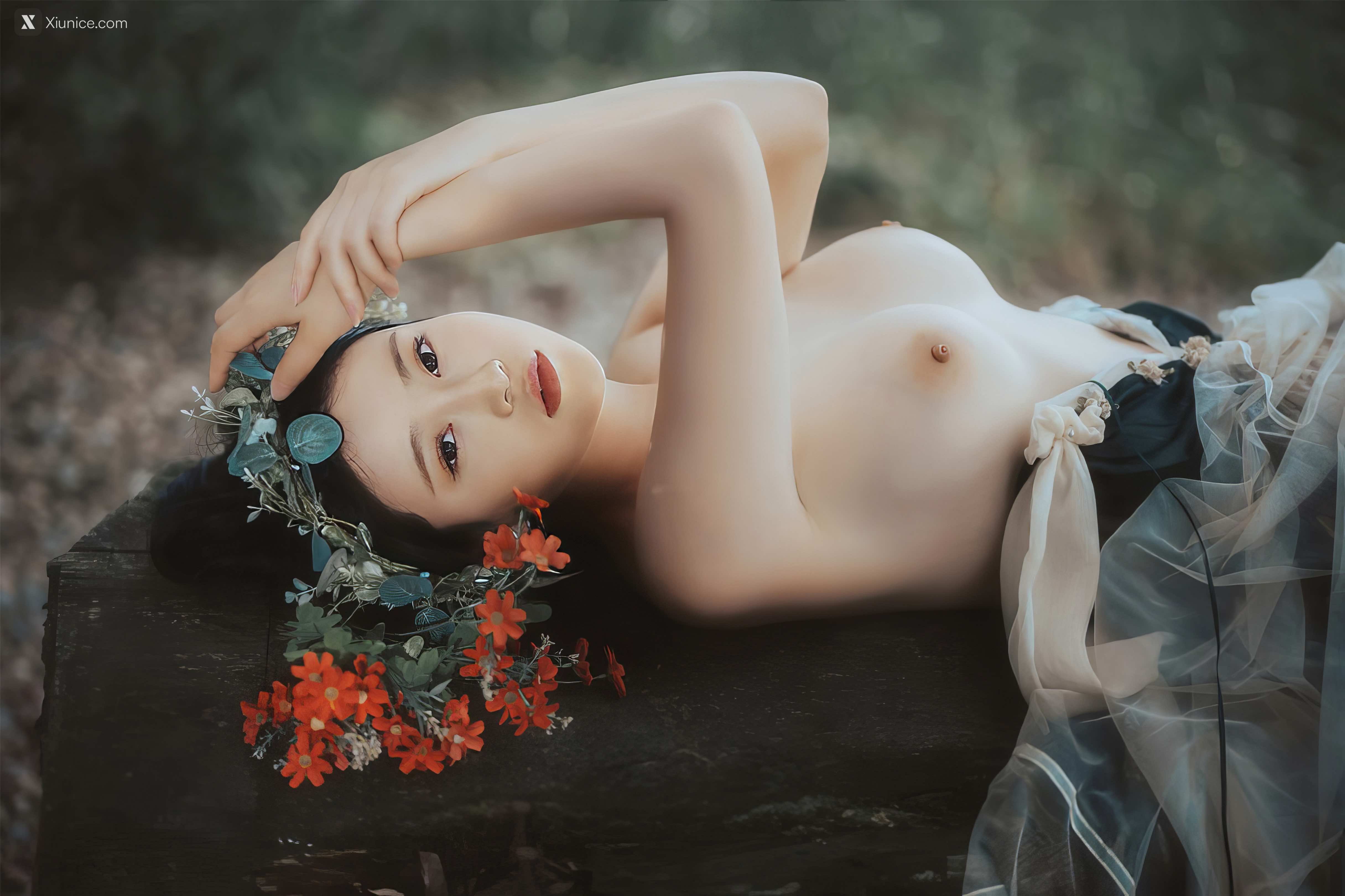 Coser 年年Nnian 爱丽丝漫游仙境 43