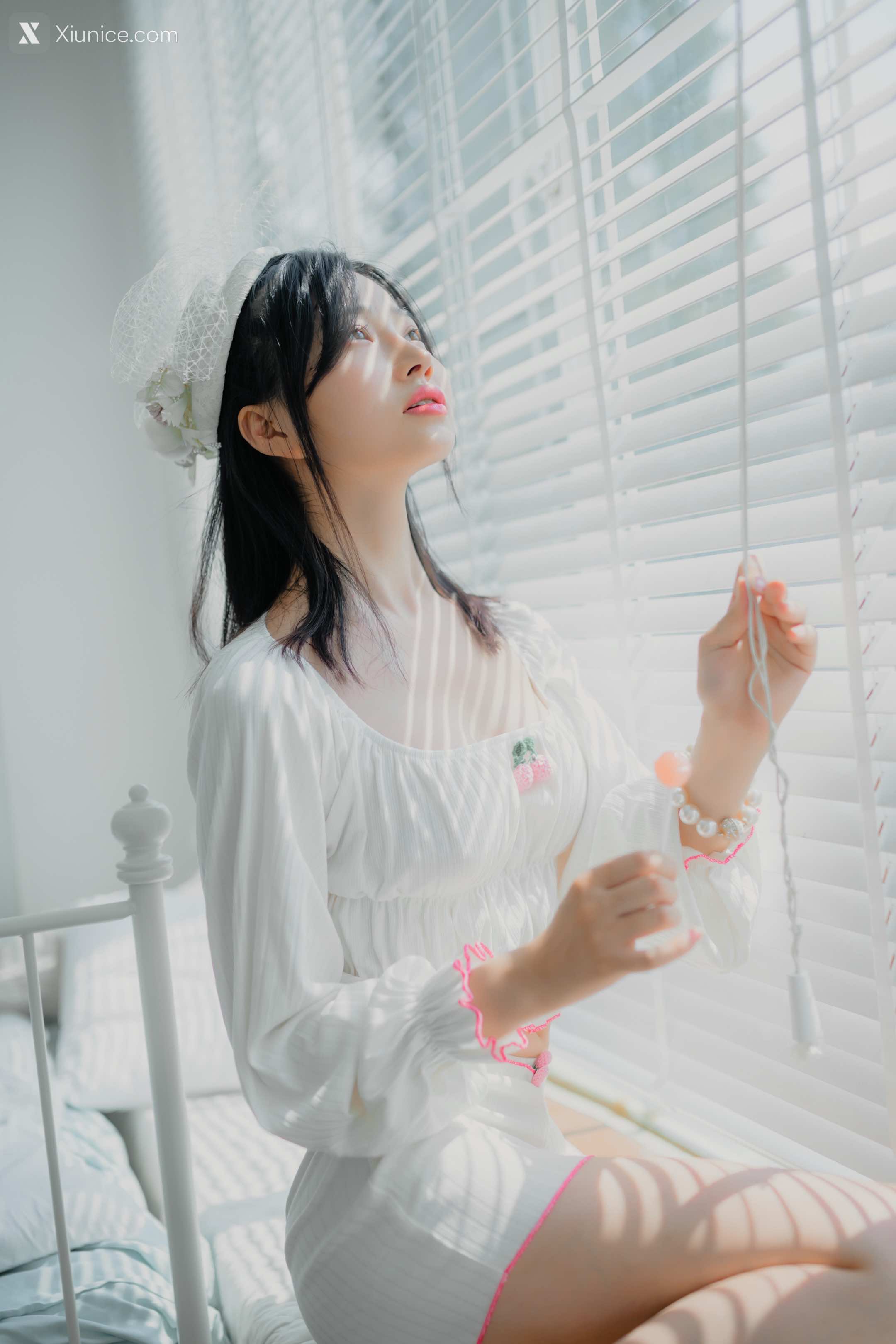 Coser 年年Nnian 爱吃棒棒糖的少女 10
