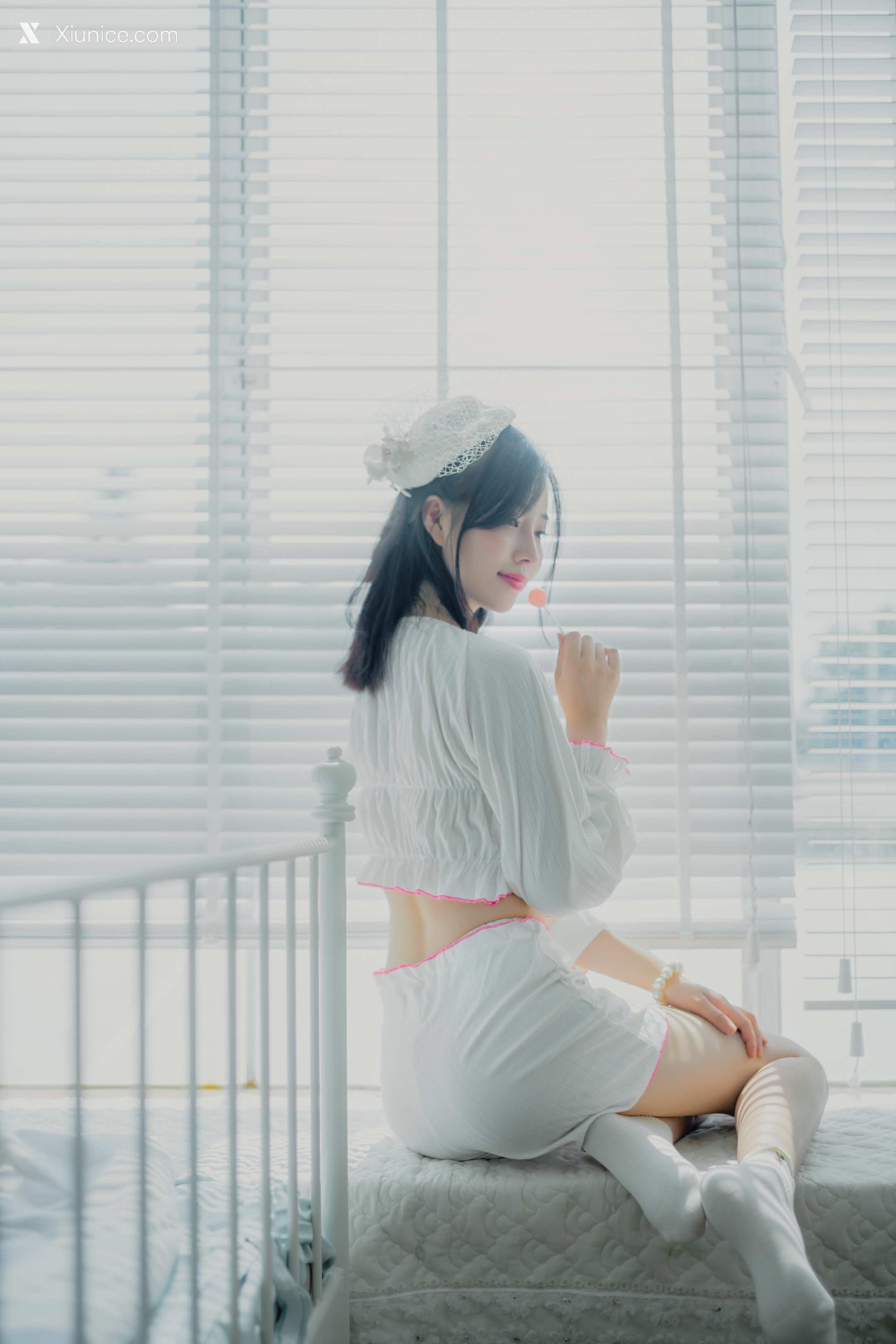Coser 年年Nnian 爱吃棒棒糖的少女 11