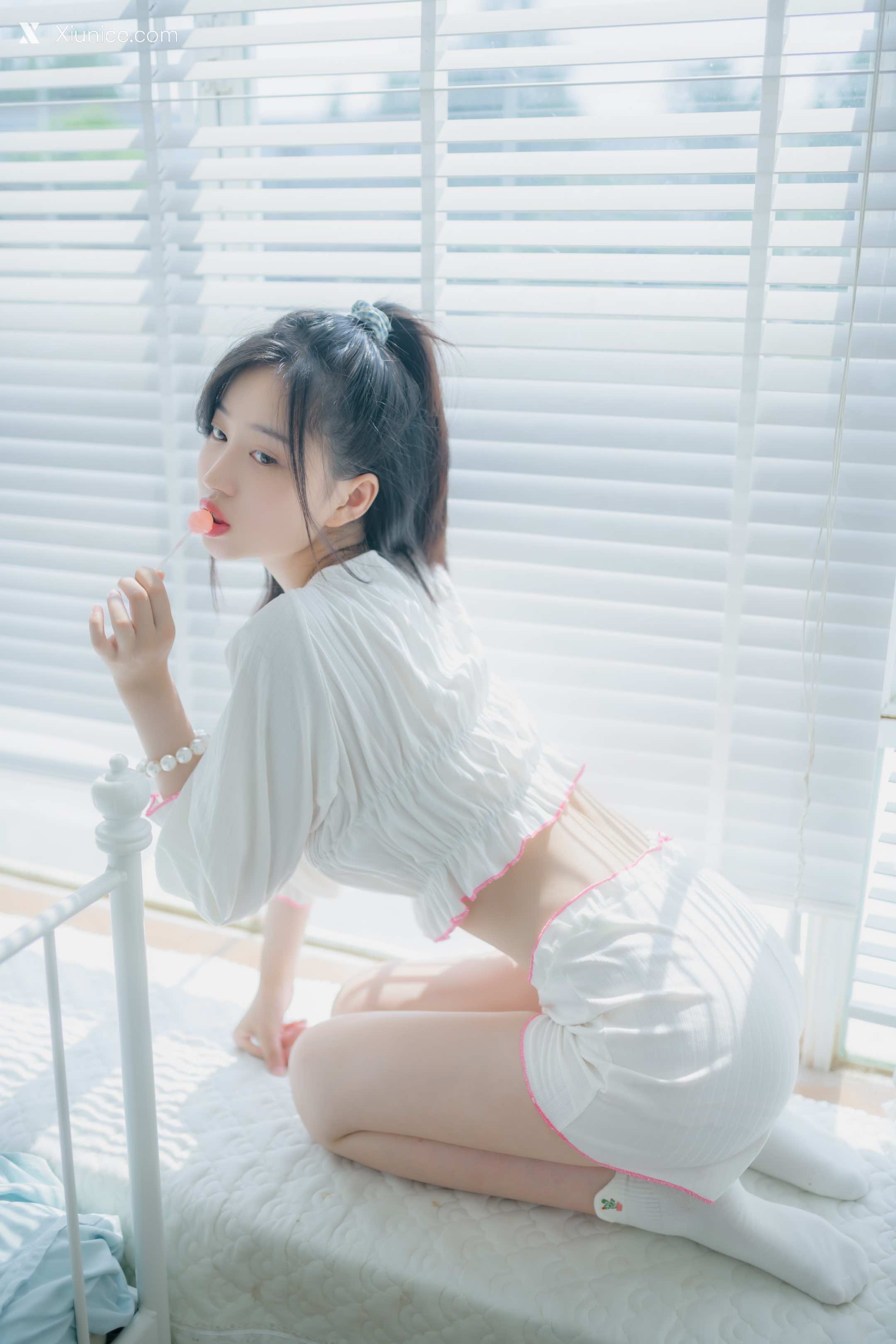 Coser 年年Nnian 爱吃棒棒糖的少女 12