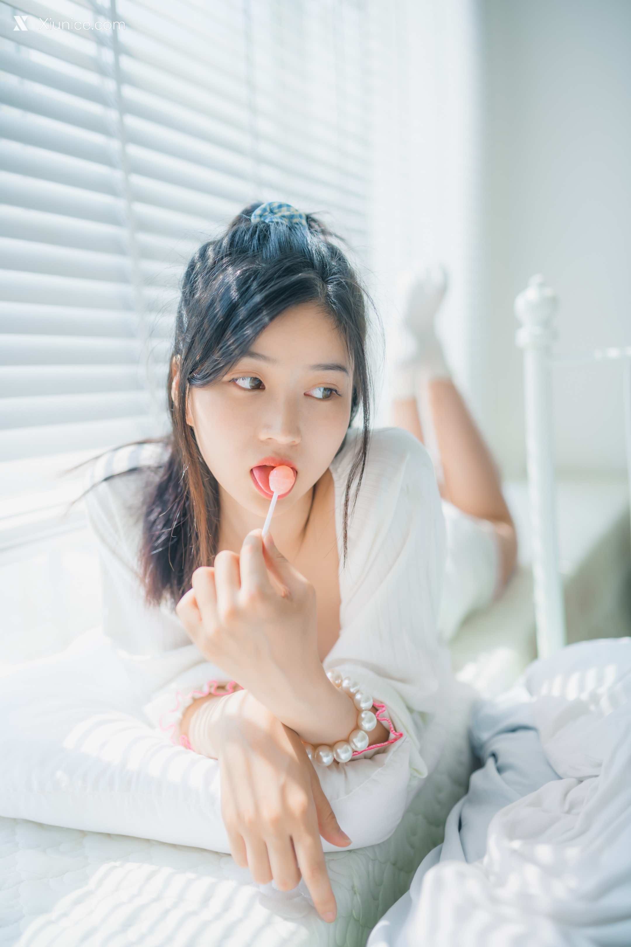 Coser 年年Nnian 爱吃棒棒糖的少女 14