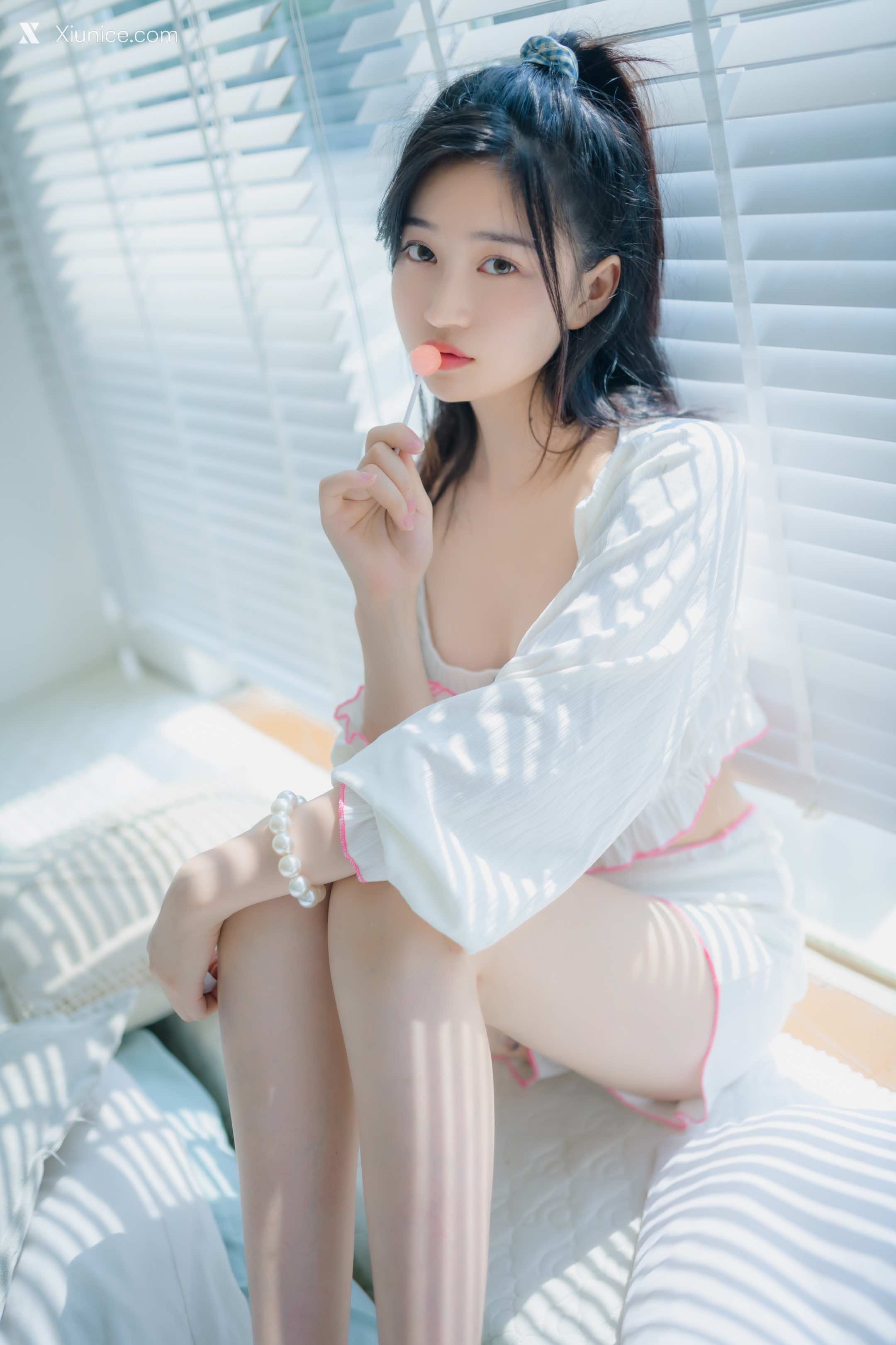 Coser 年年Nnian 爱吃棒棒糖的少女 19