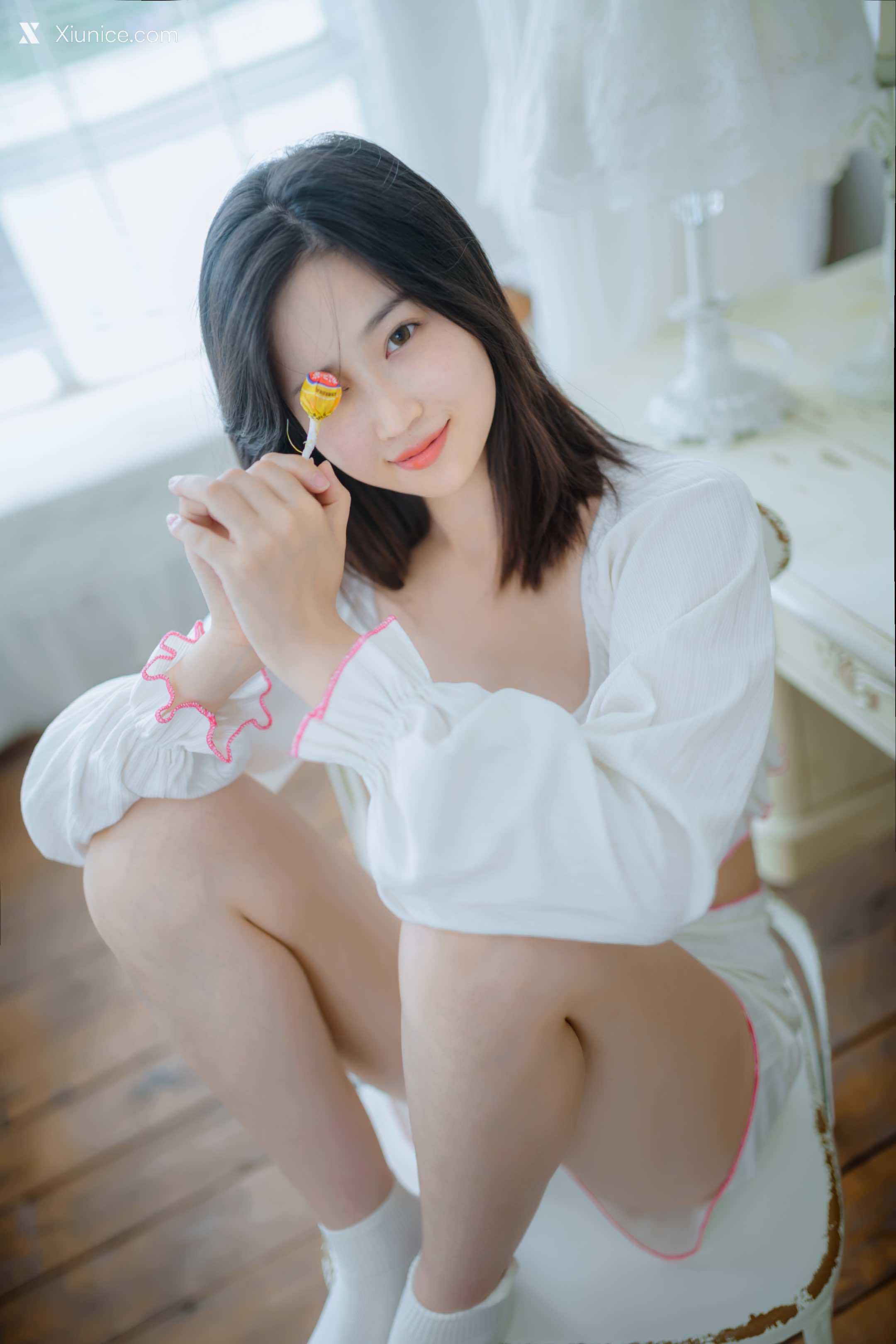 Coser 年年Nnian 爱吃棒棒糖的少女 2