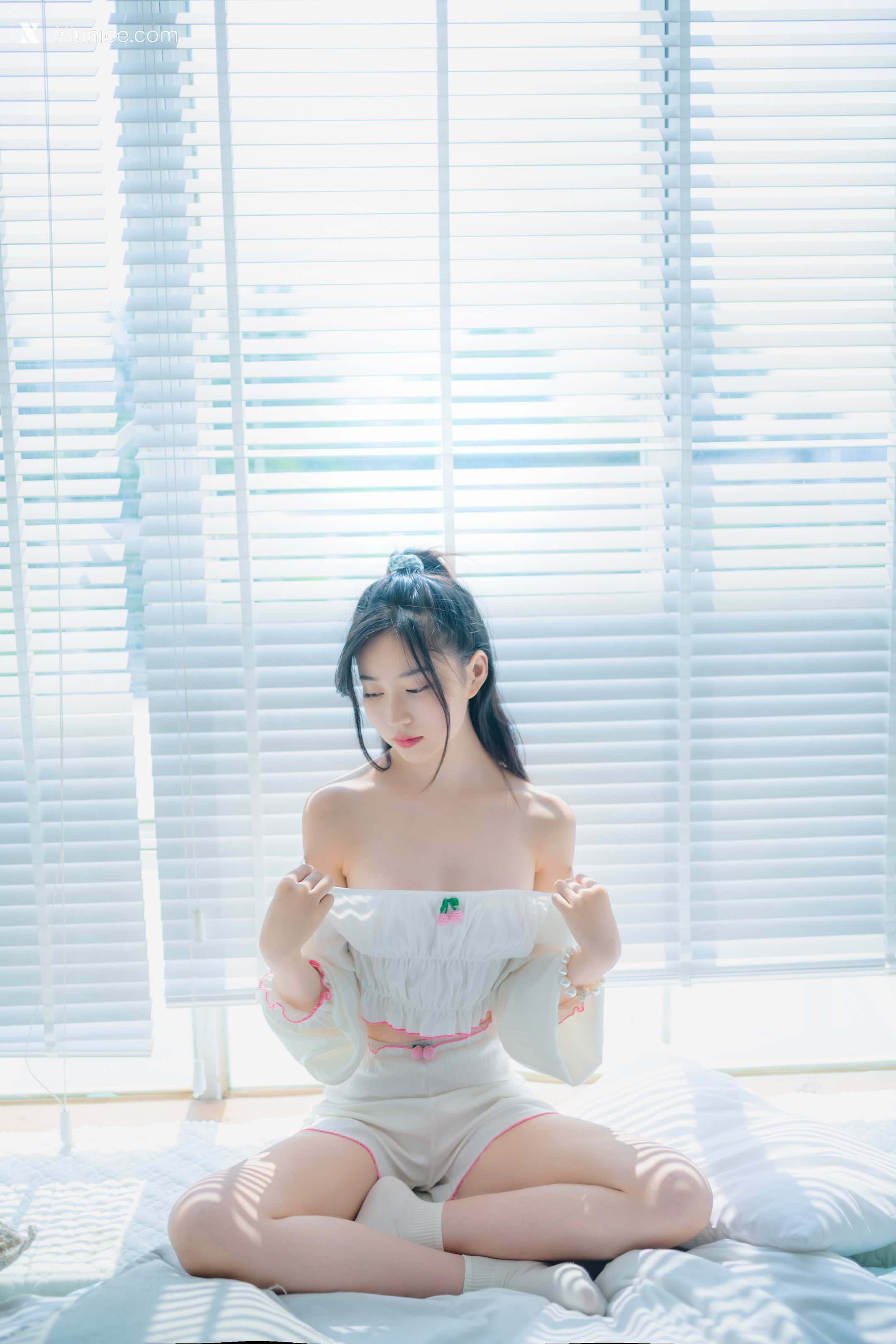 Coser 年年Nnian 爱吃棒棒糖的少女 22
