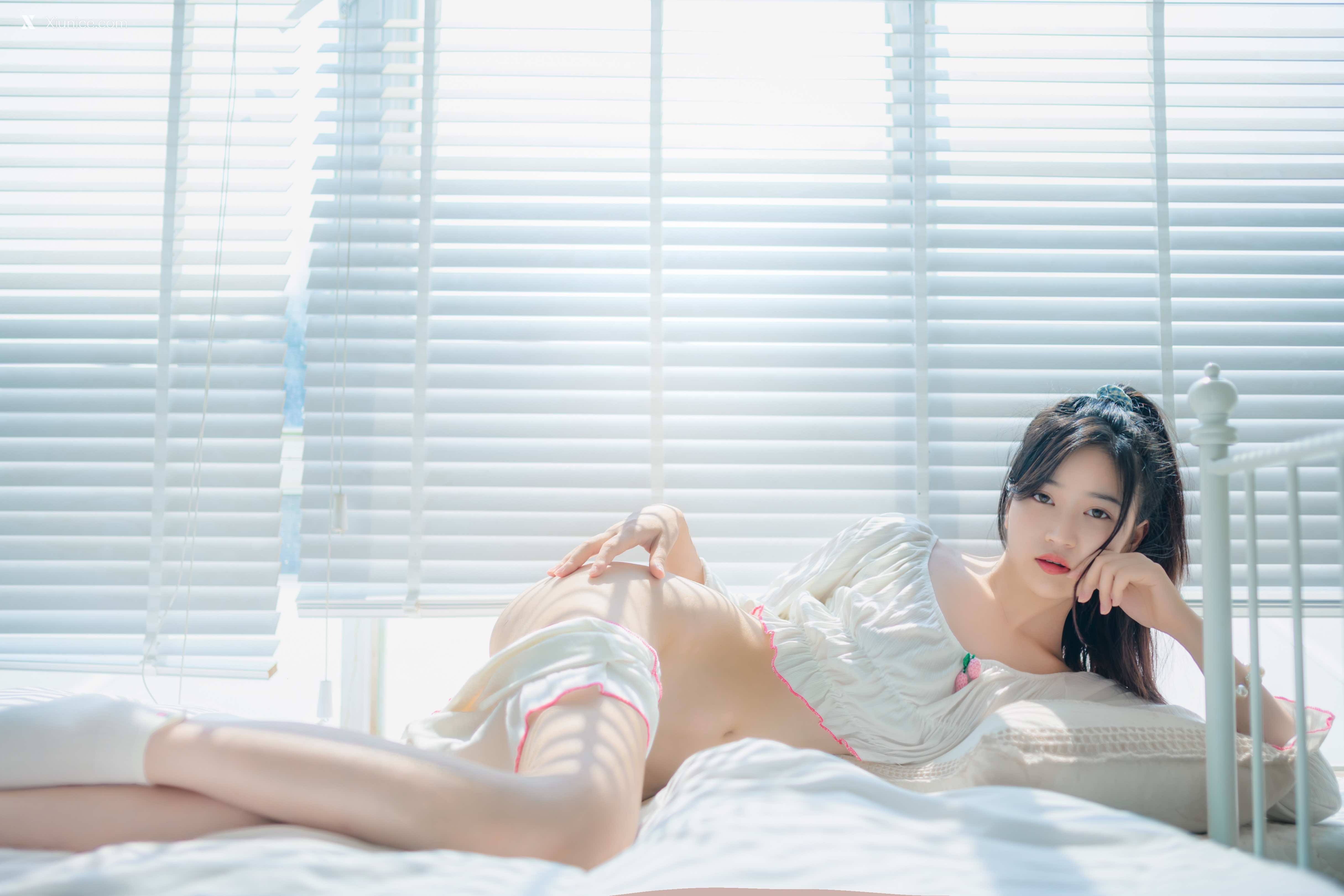 Coser 年年Nnian 爱吃棒棒糖的少女 33