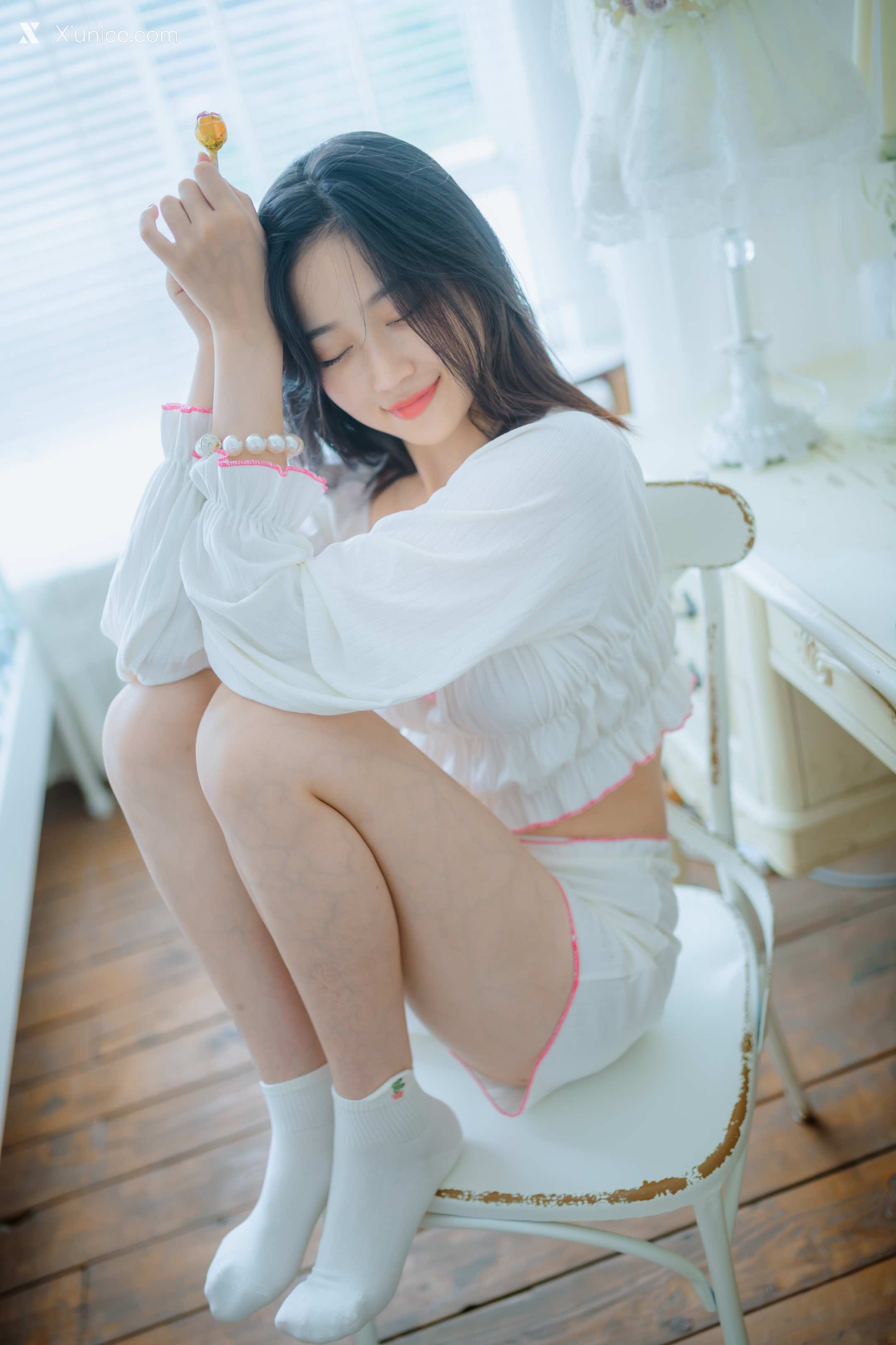 Coser 年年Nnian 爱吃棒棒糖的少女 5