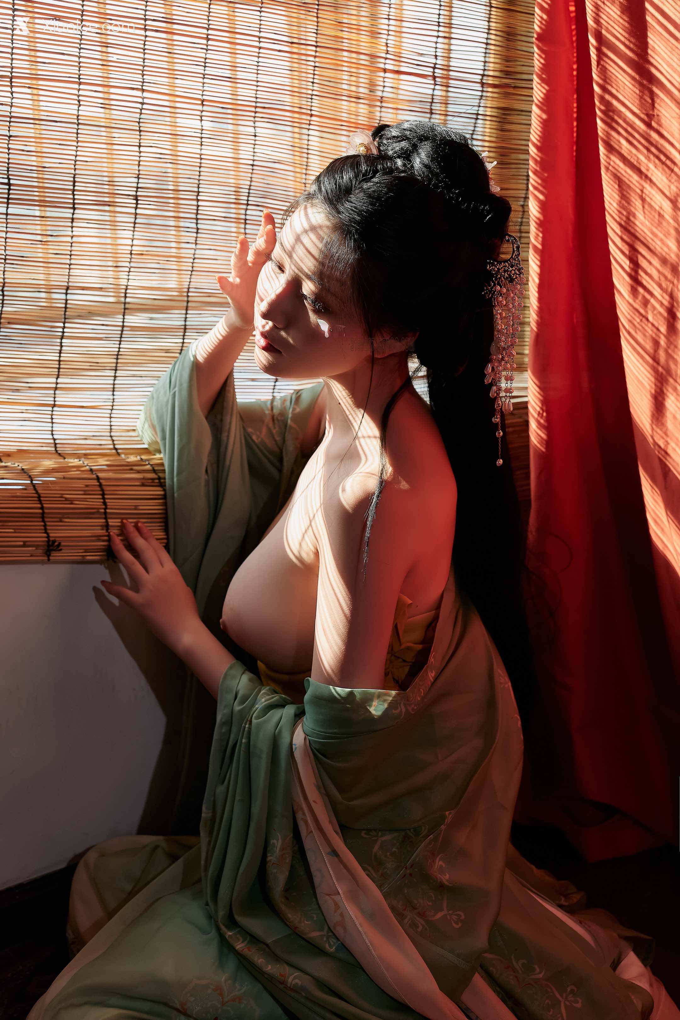 Coser 年年Nnian 白梦华录 18