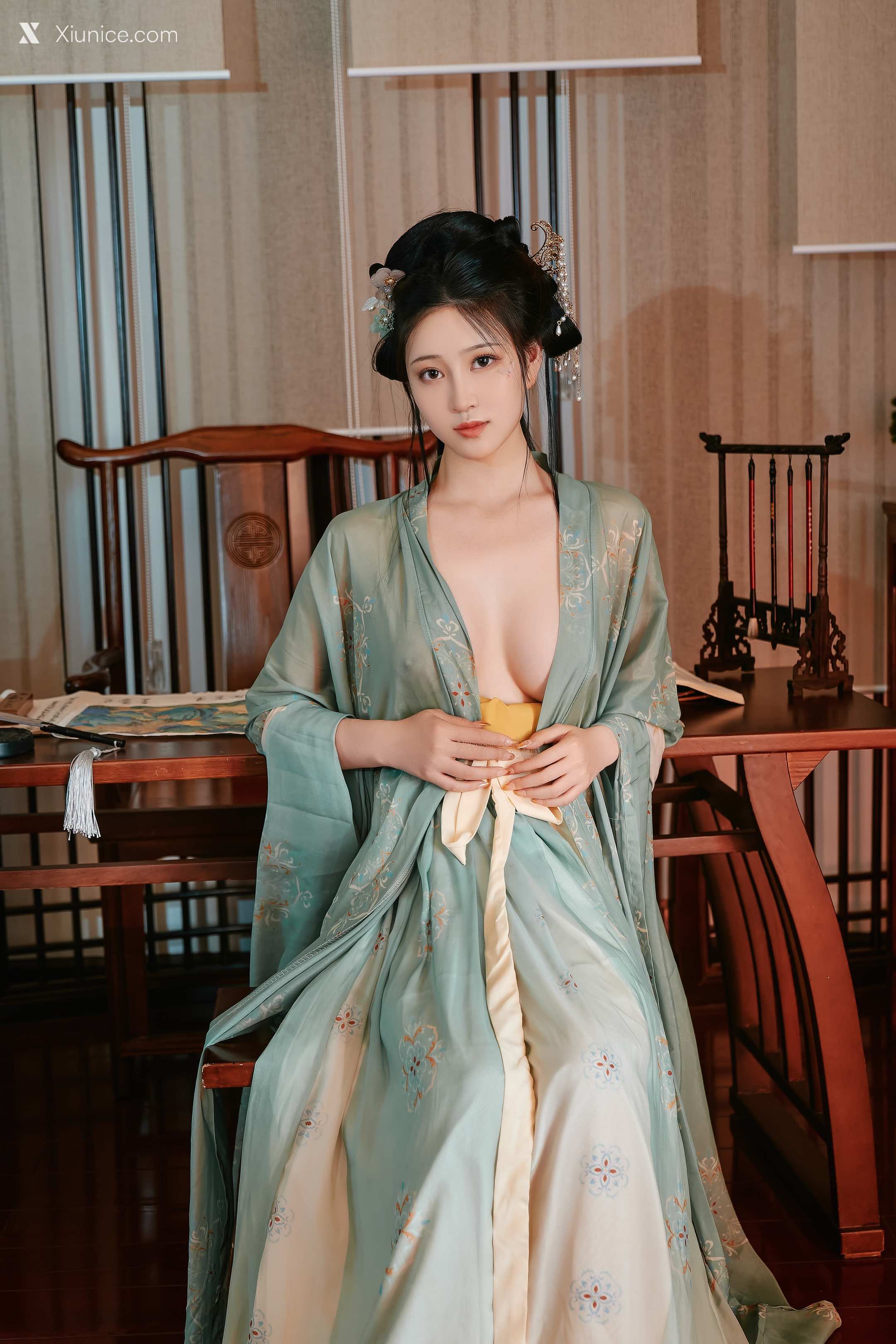 Coser 年年Nnian 白梦华录 3