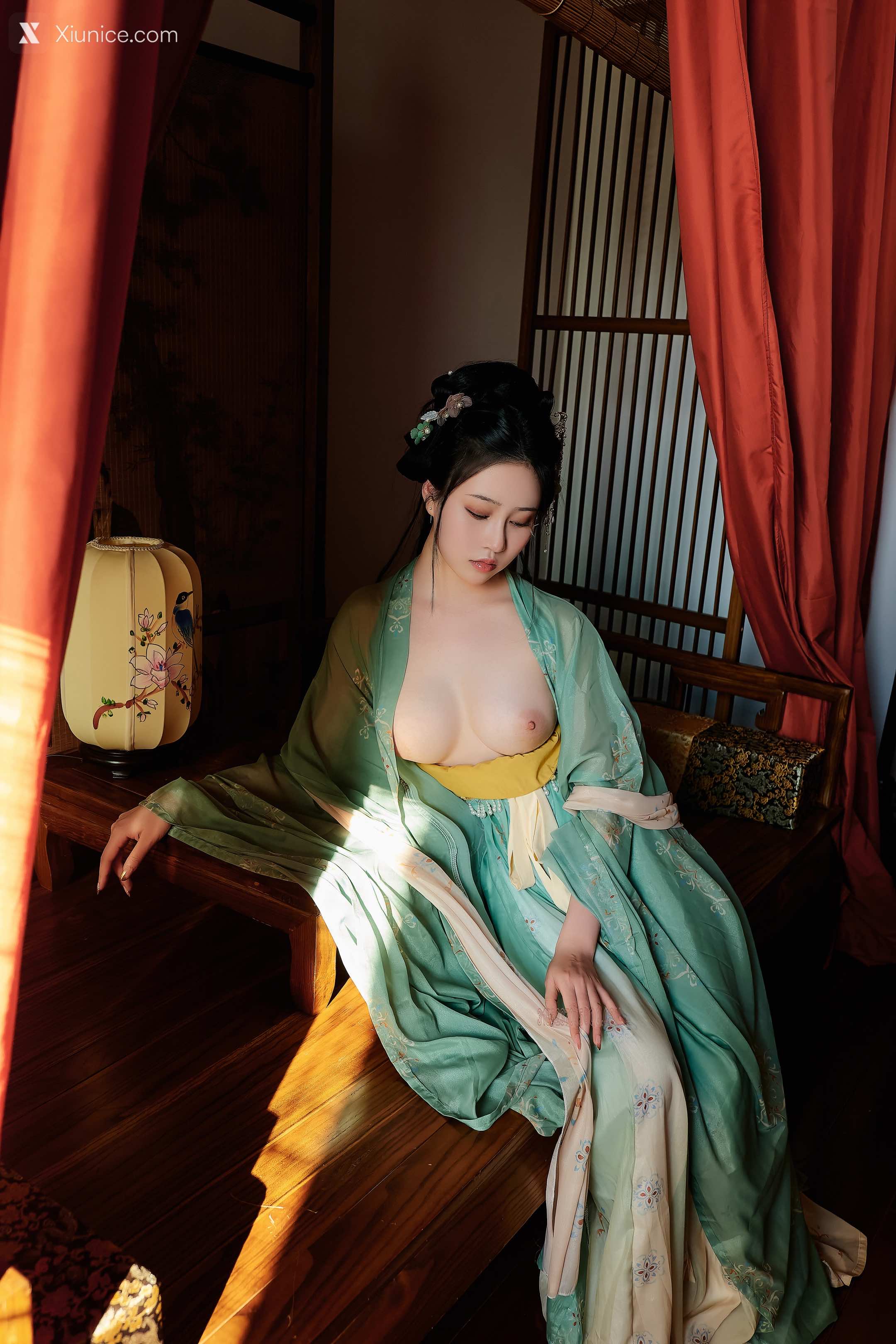 Coser 年年Nnian 白梦华录 32
