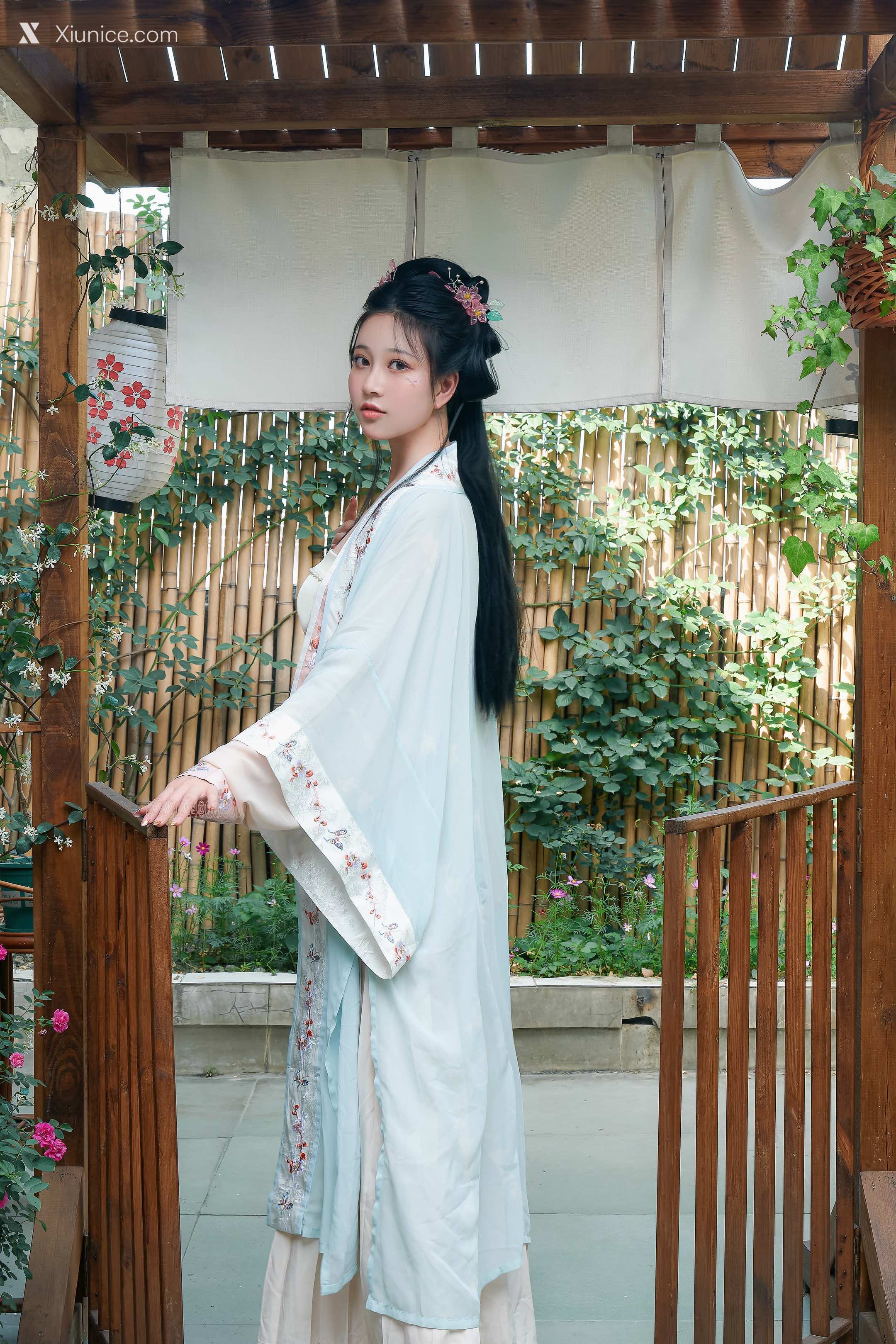 Coser 年年Nnian 白花间集 10