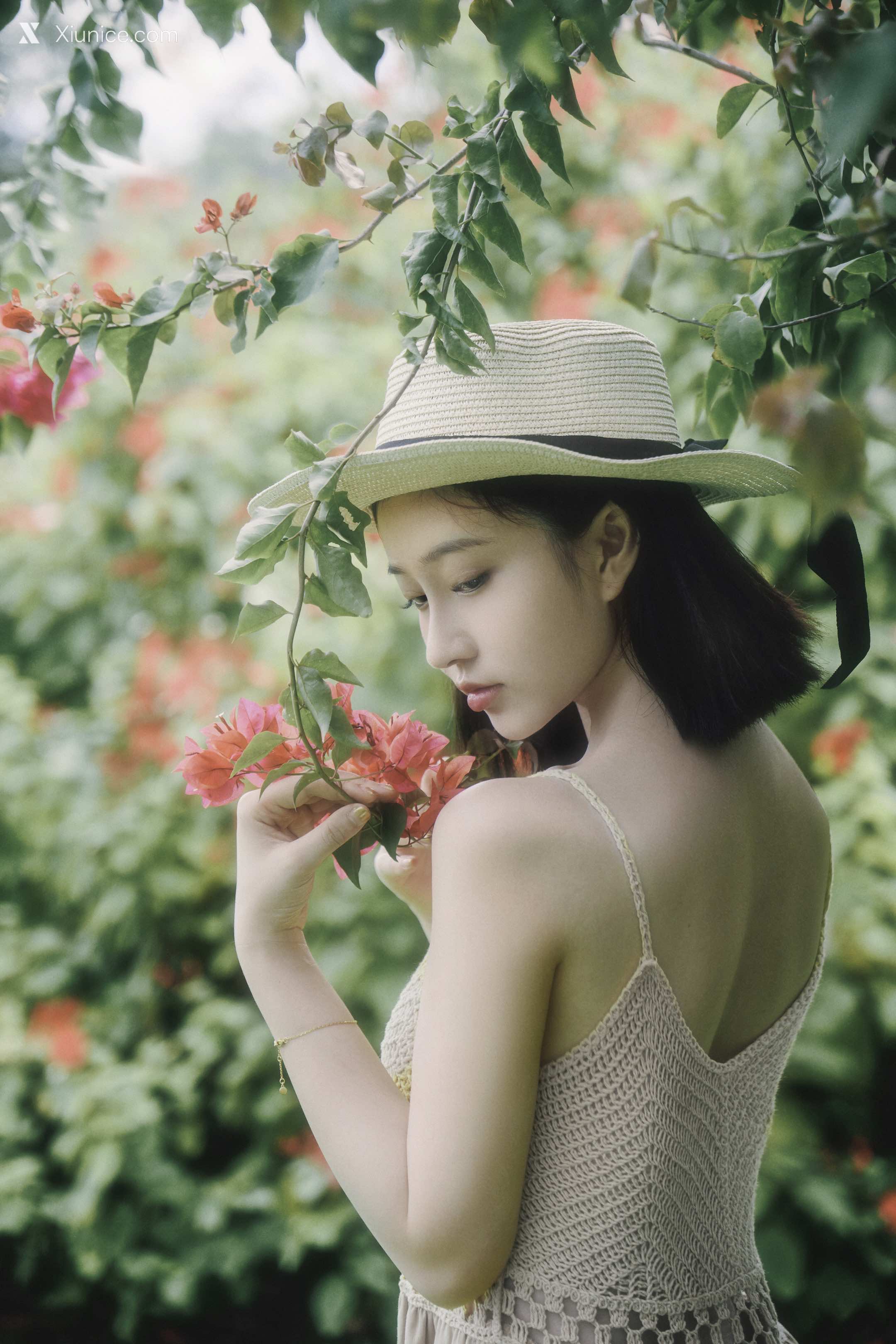 Coser 年年Nnian 白露 9