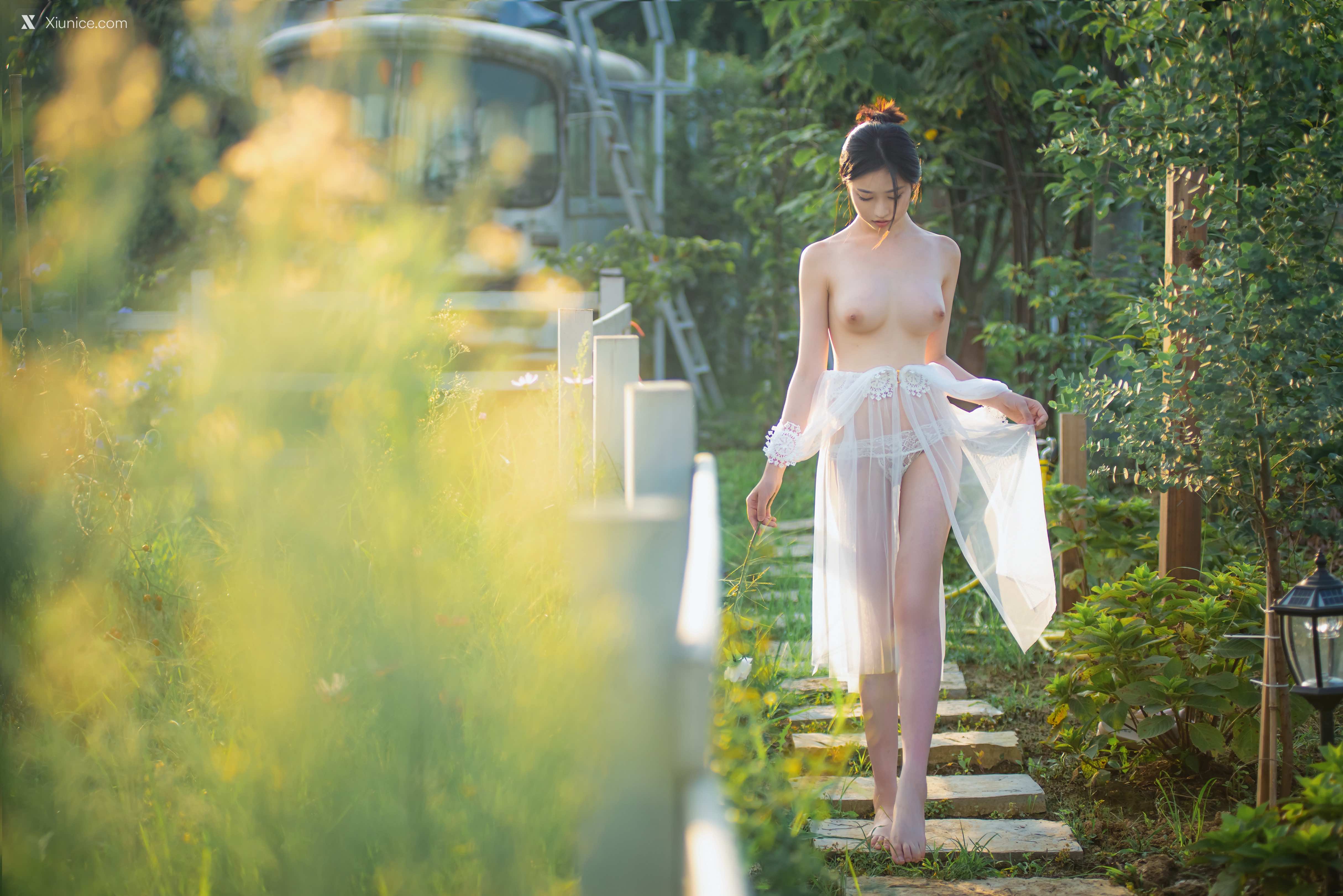 Coser 年年Nnian 神明之女 16