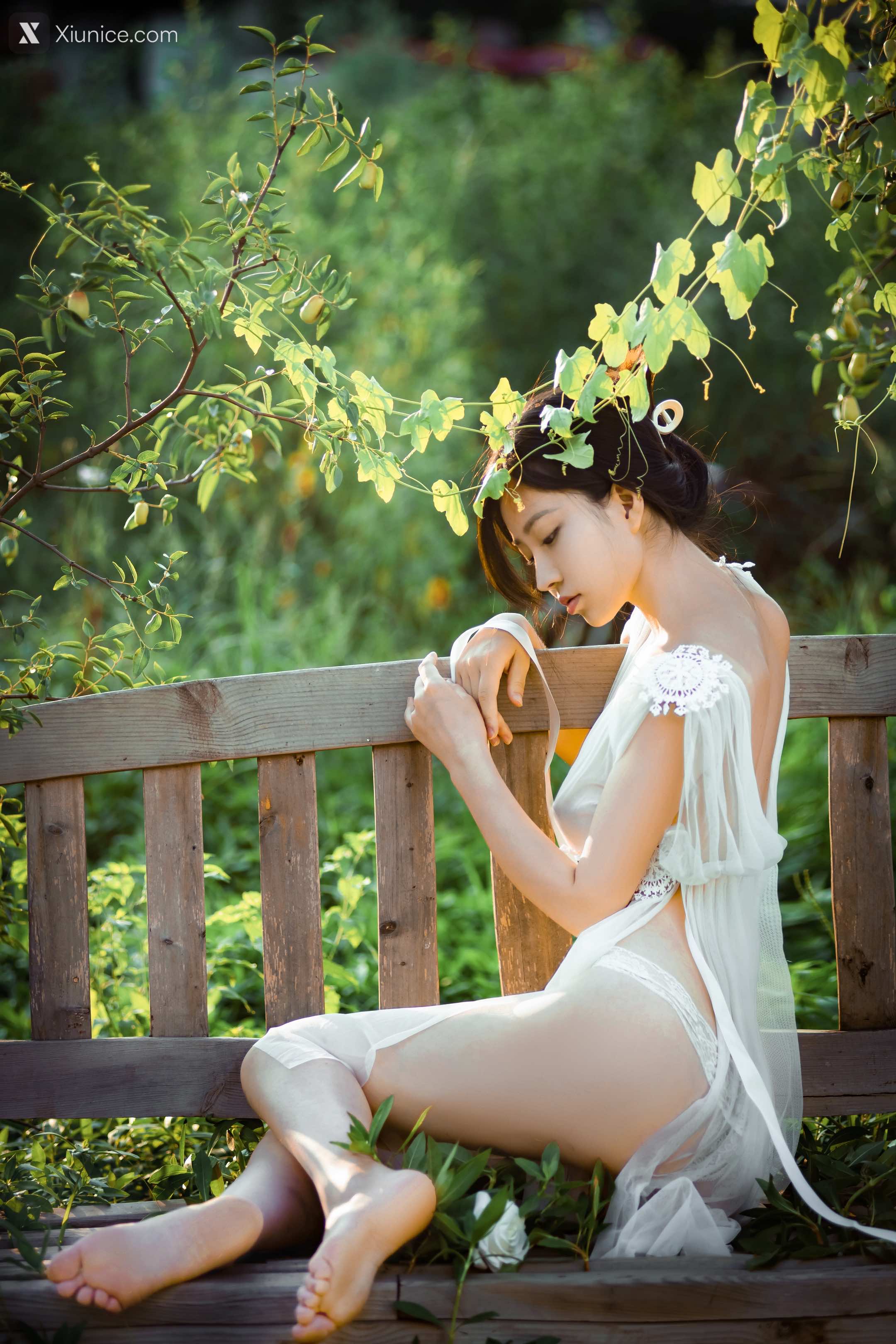 Coser 年年Nnian 神明之女 25