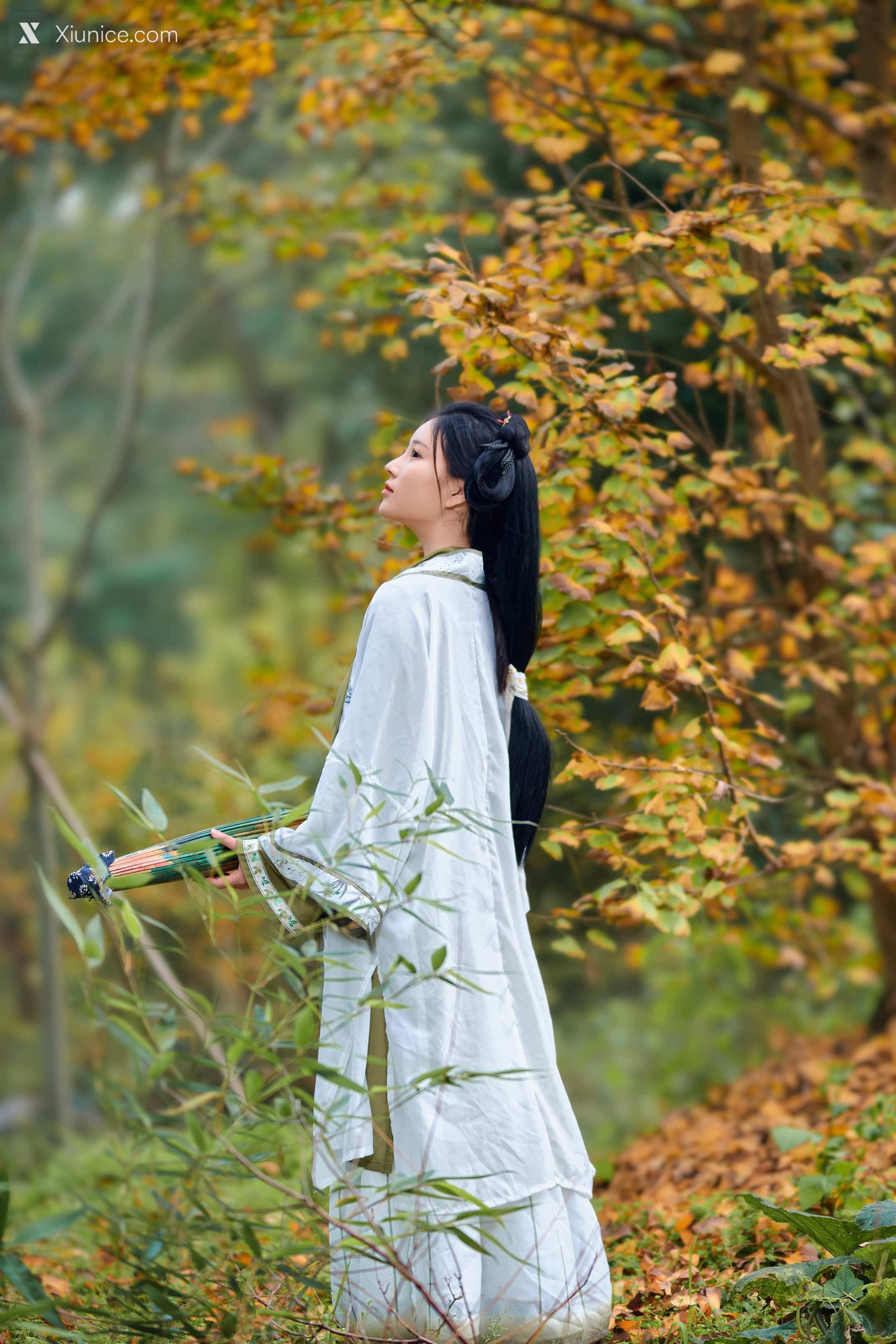 Coser 年年Nnian 秋兮 1