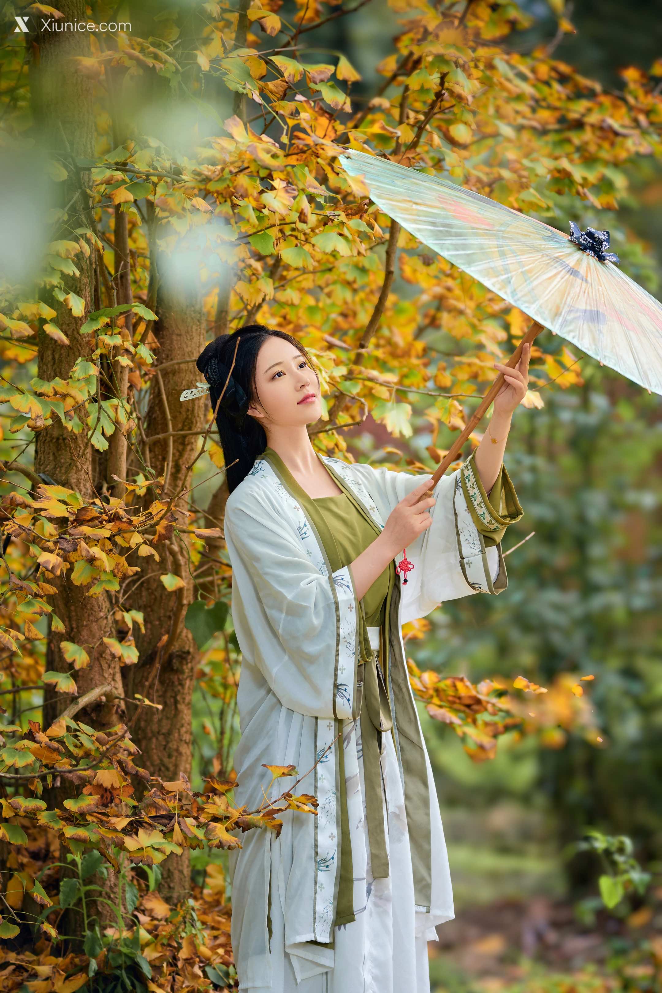 Coser 年年Nnian 秋兮 34