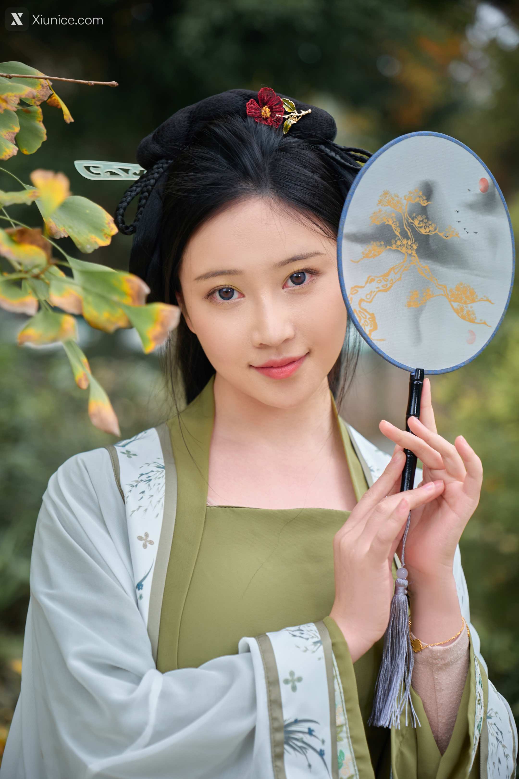 Coser 年年Nnian 秋兮 38