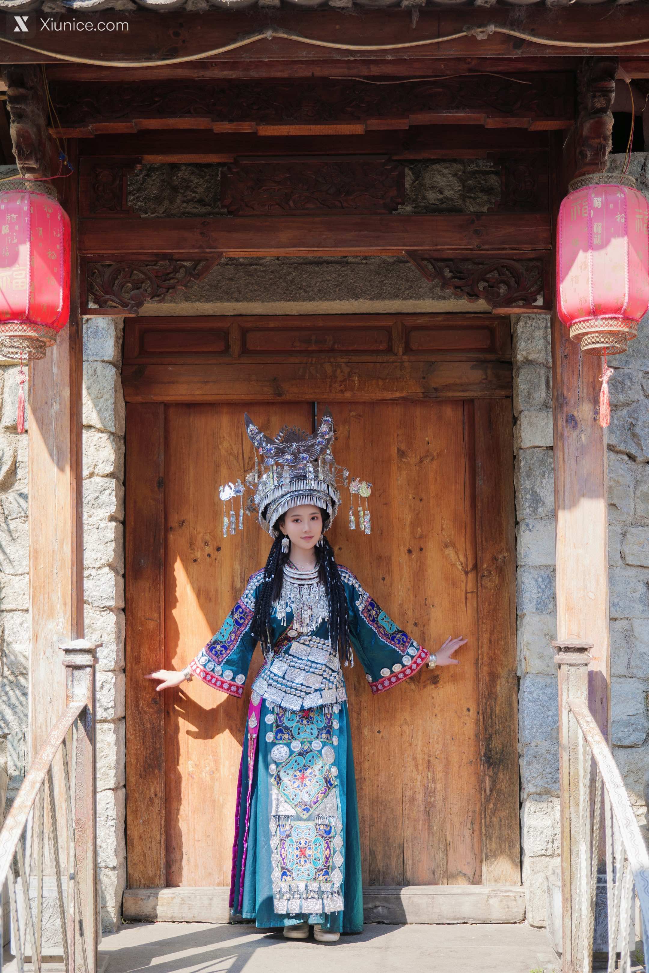Coser 年年Nnian 苗疆女孩 4