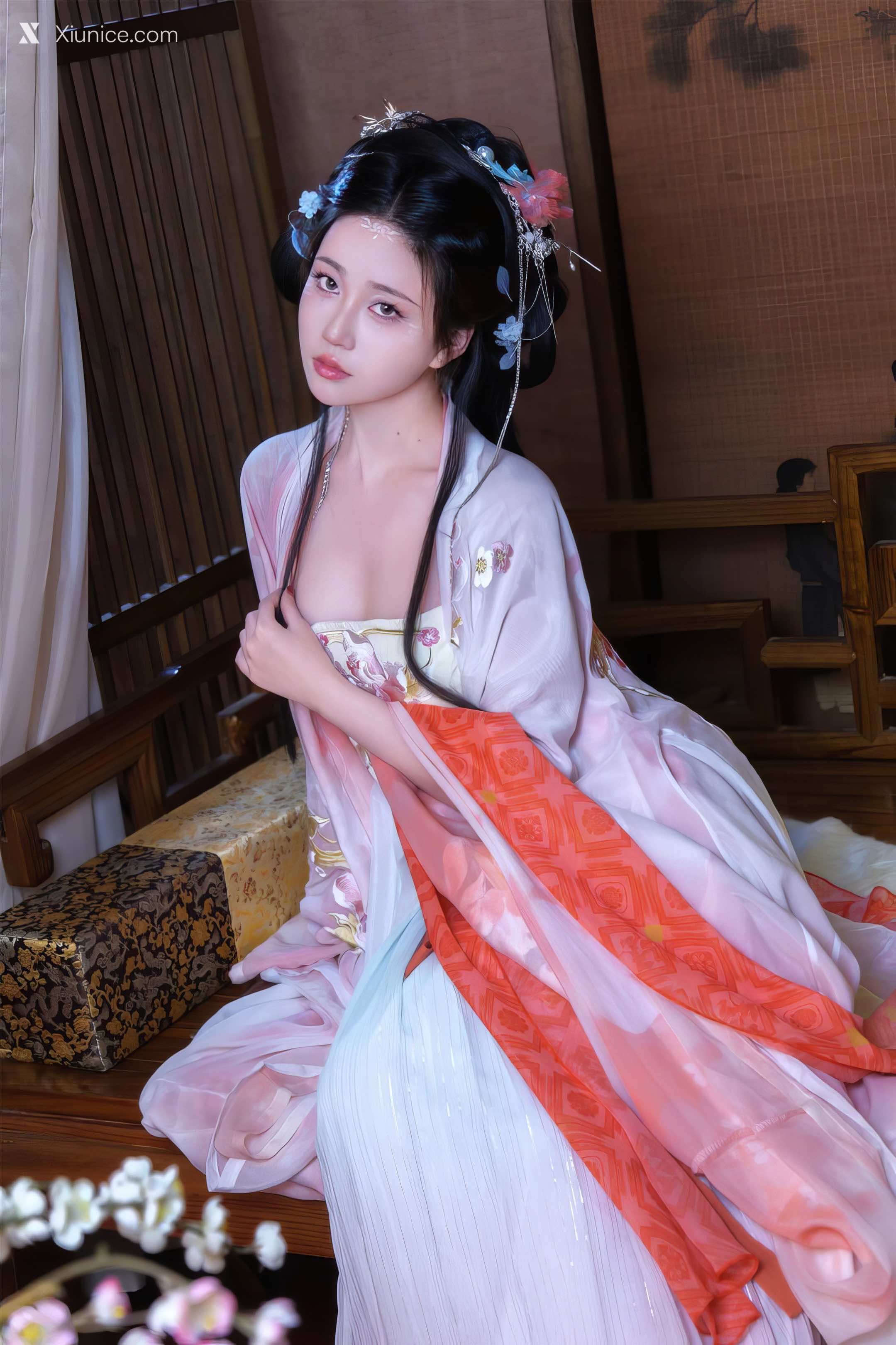 Coser 年年Nnian 霓裳 32