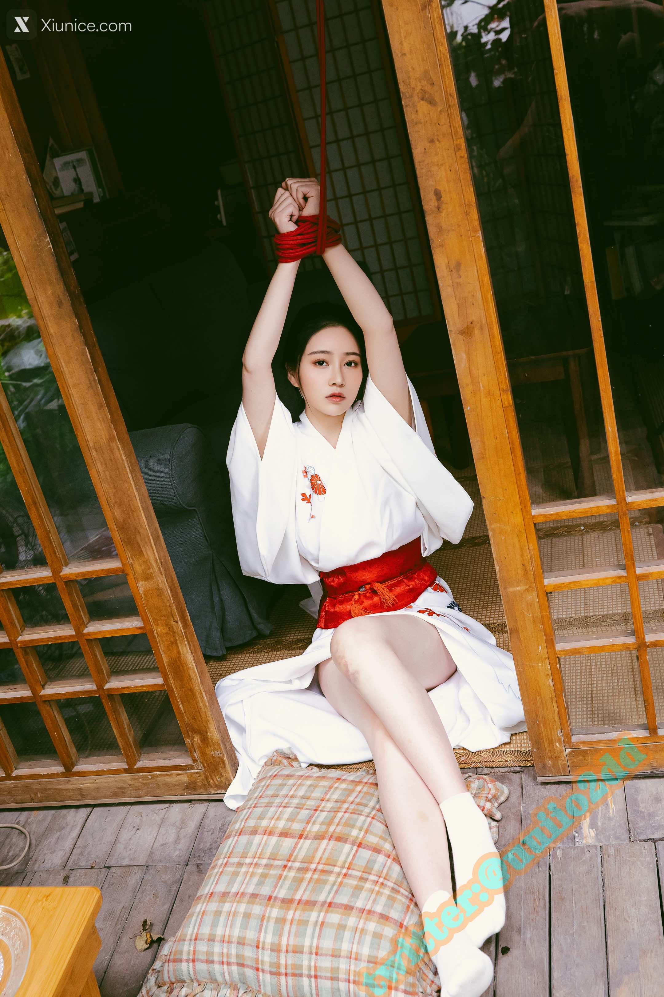 Coser 年年Nnian [A版]以爱之名 14