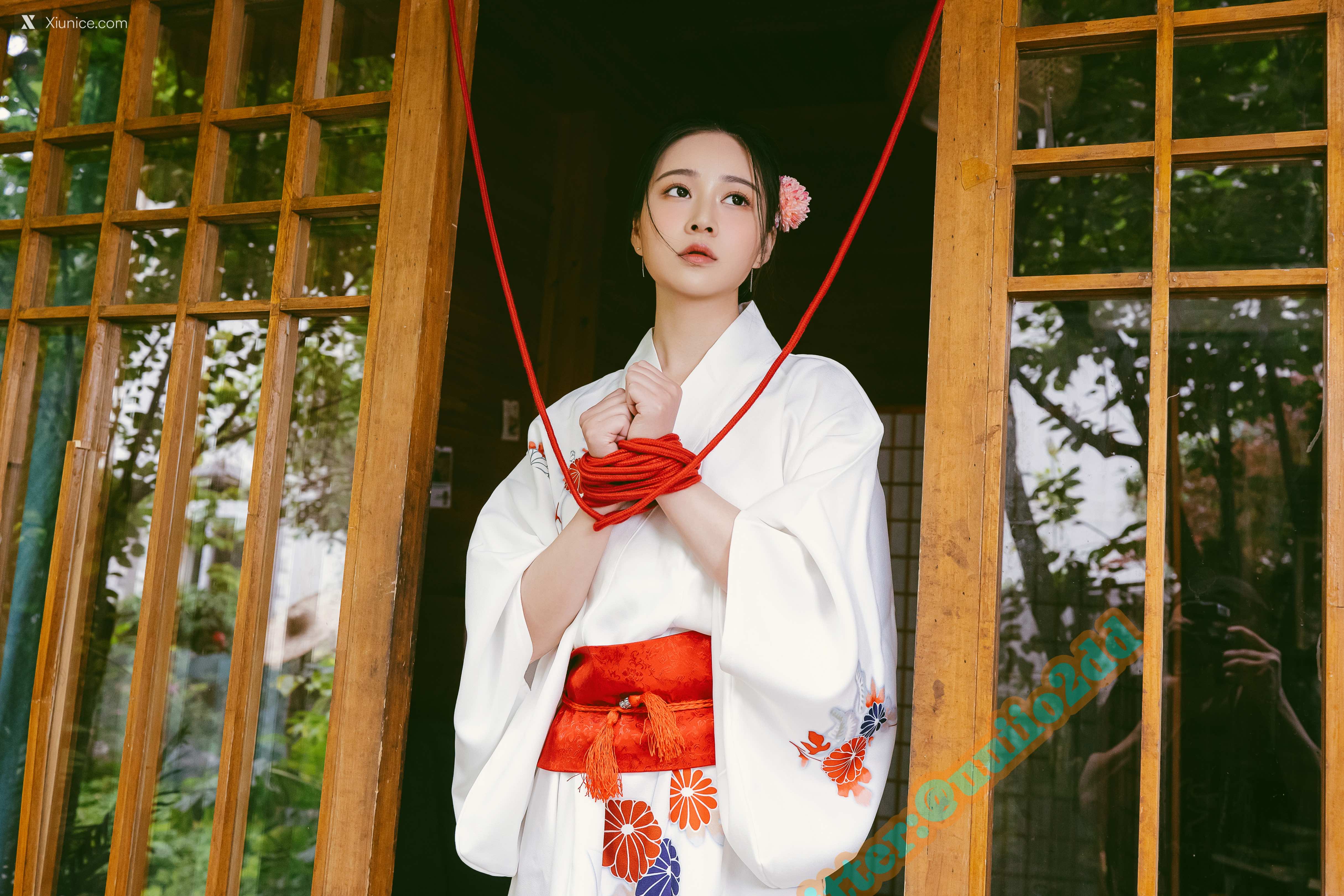 Coser 年年Nnian [A版]以爱之名 16