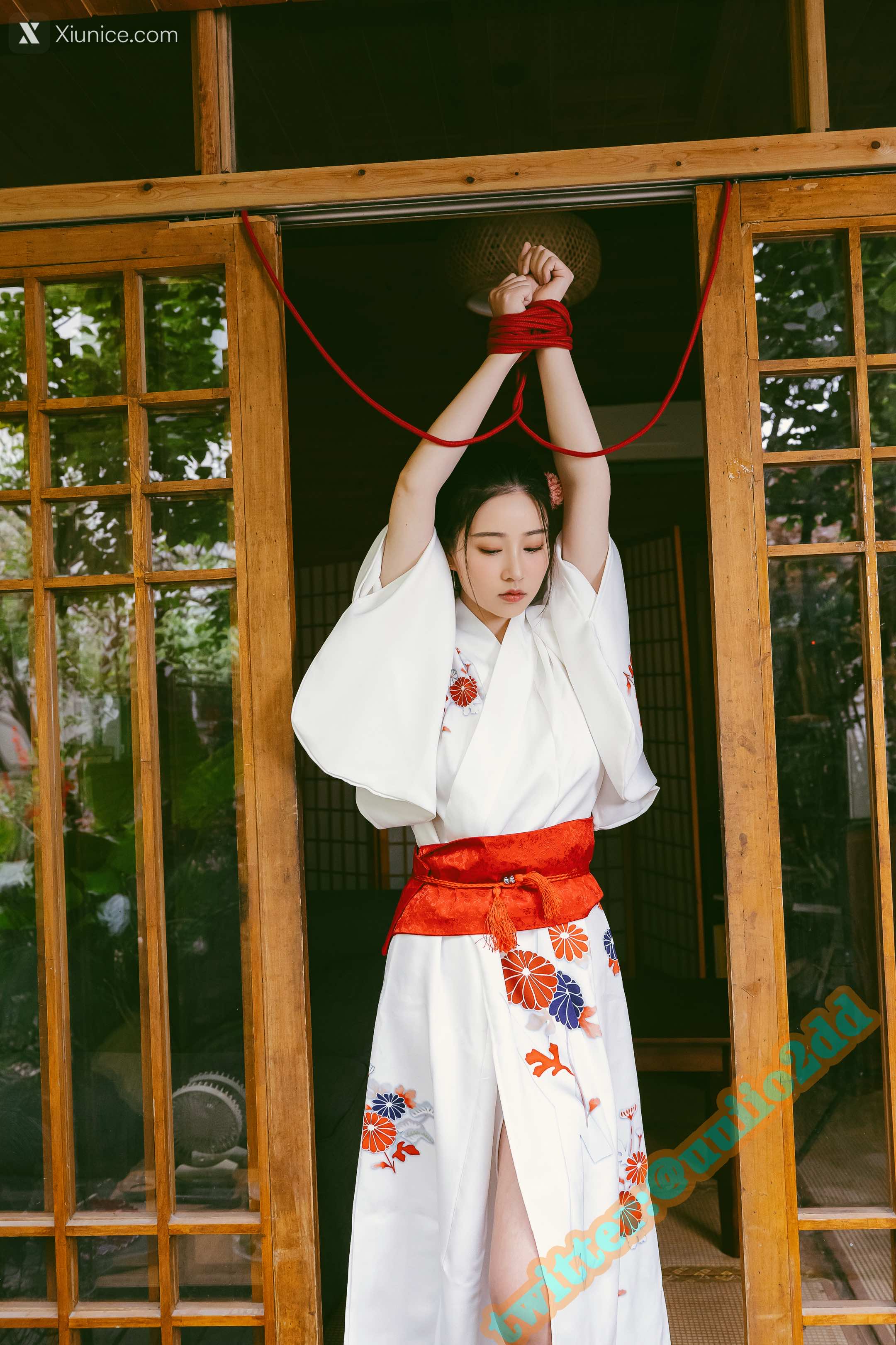 Coser 年年Nnian [A版]以爱之名 17