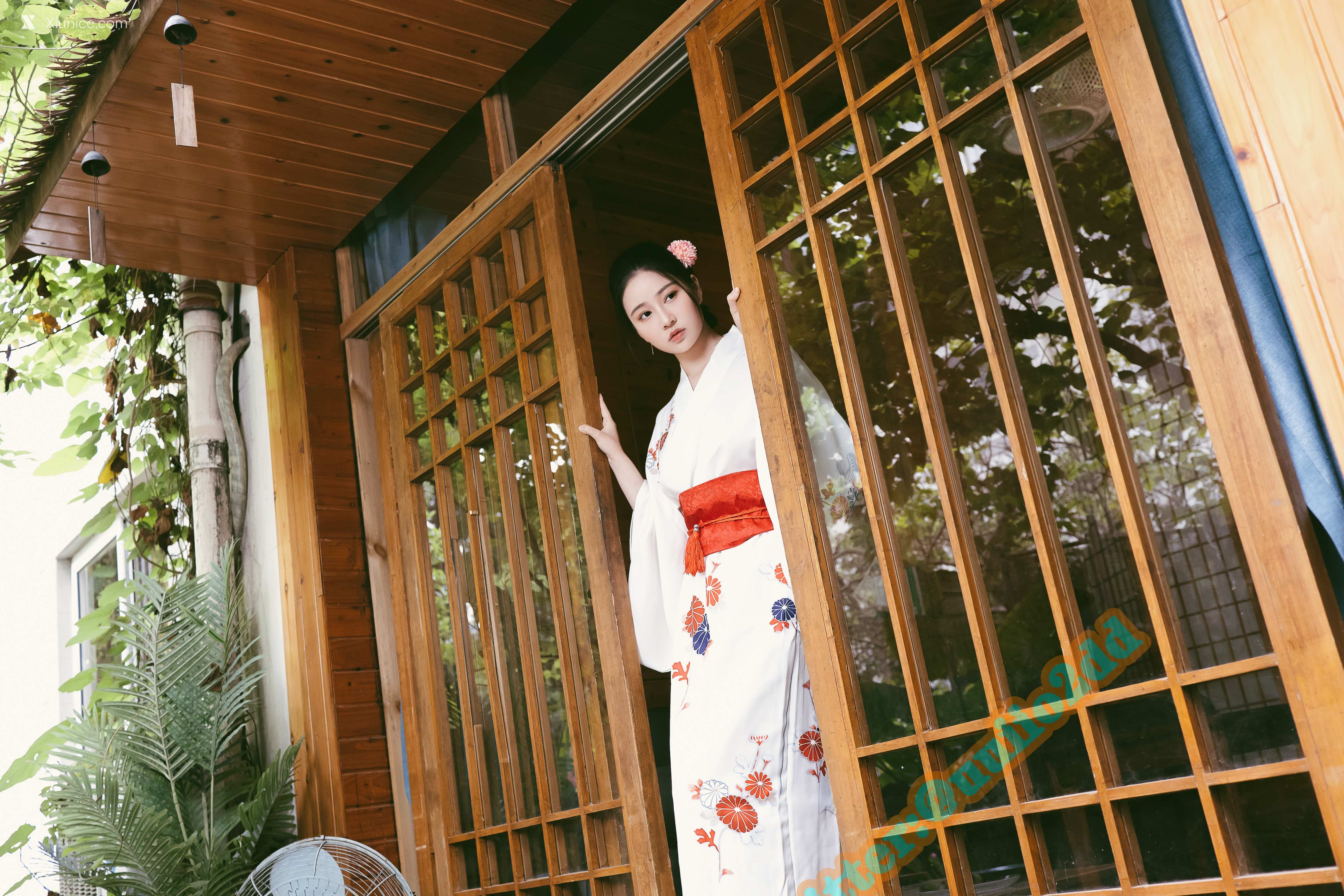 Coser 年年Nnian [A版]以爱之名 2