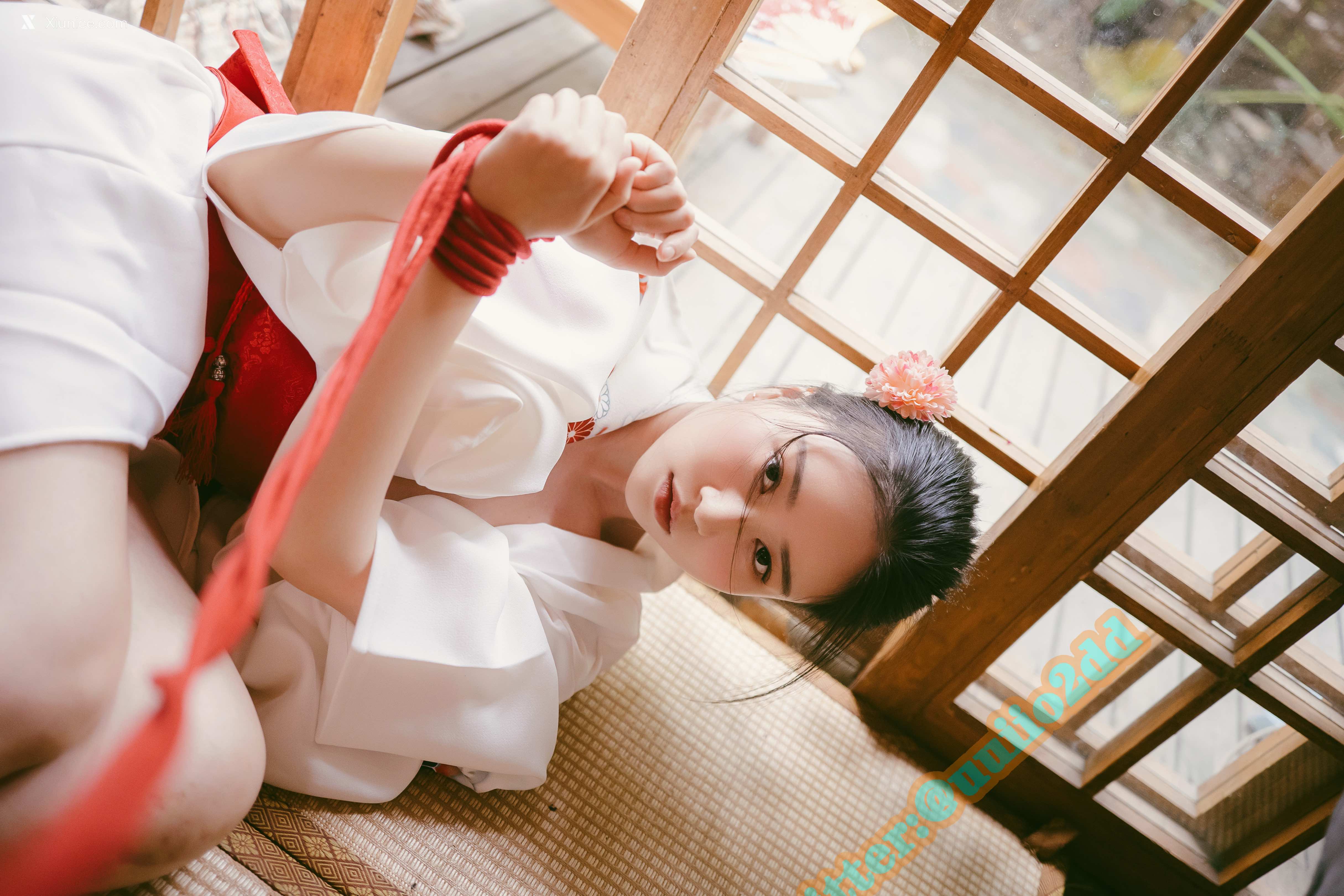 Coser 年年Nnian [A版]以爱之名 40