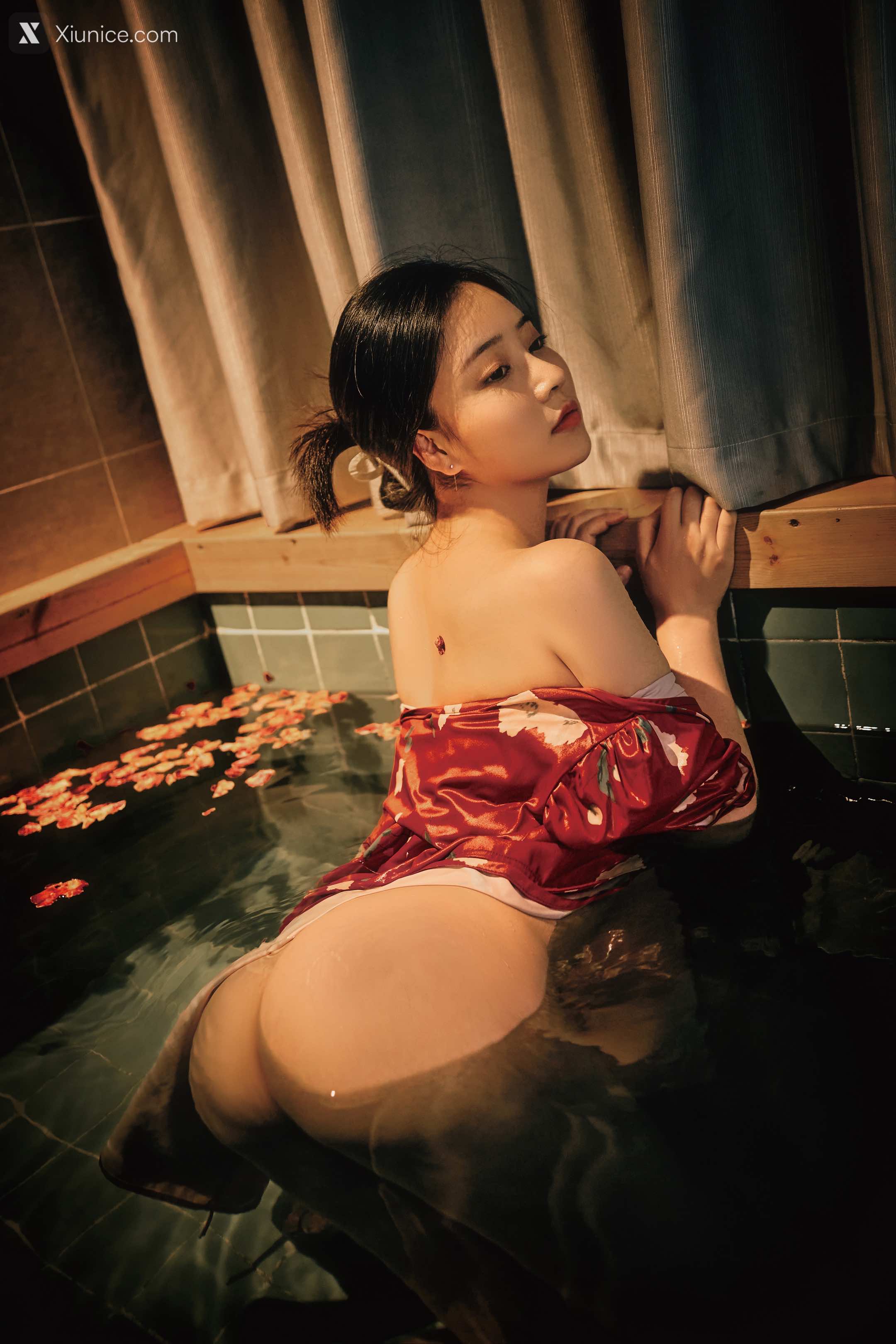 Coser 年年Nnian Mu Qiu 5