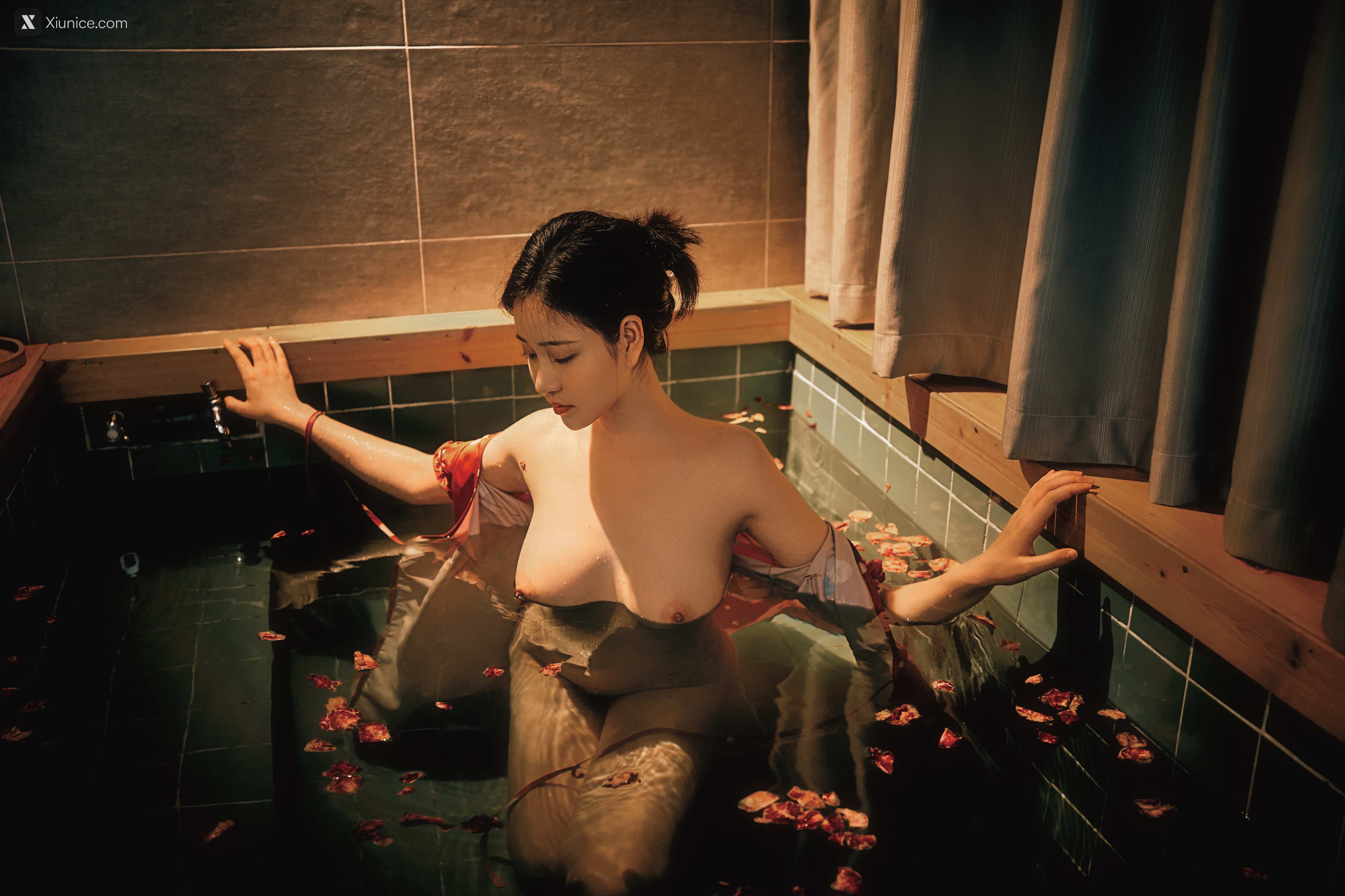 Coser 年年Nnian Mu Qiu 7