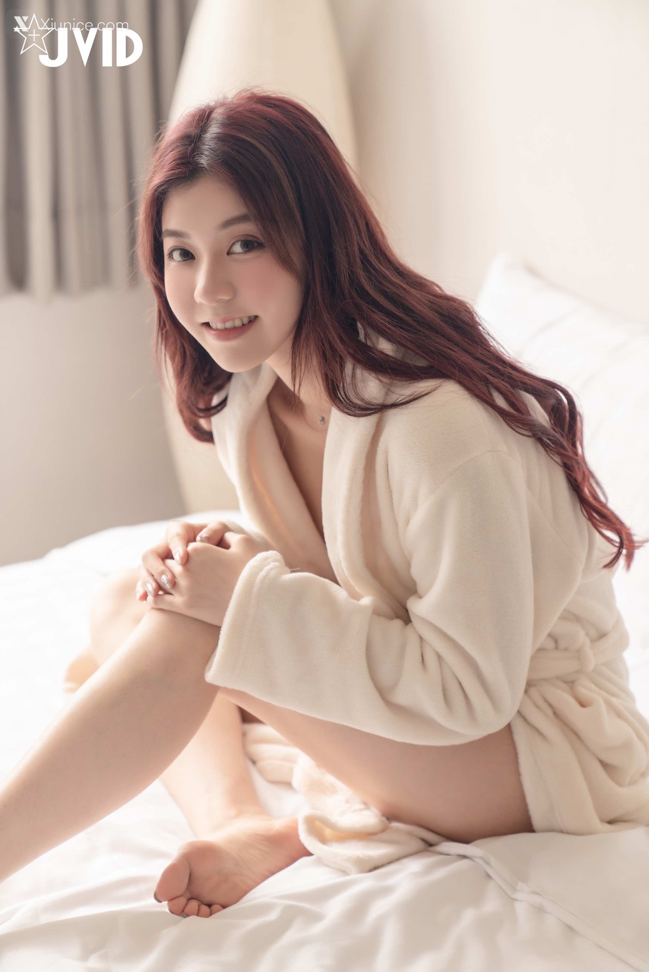 JVID 卡洛琳Caloline 帶學妹溫泉之旅 111