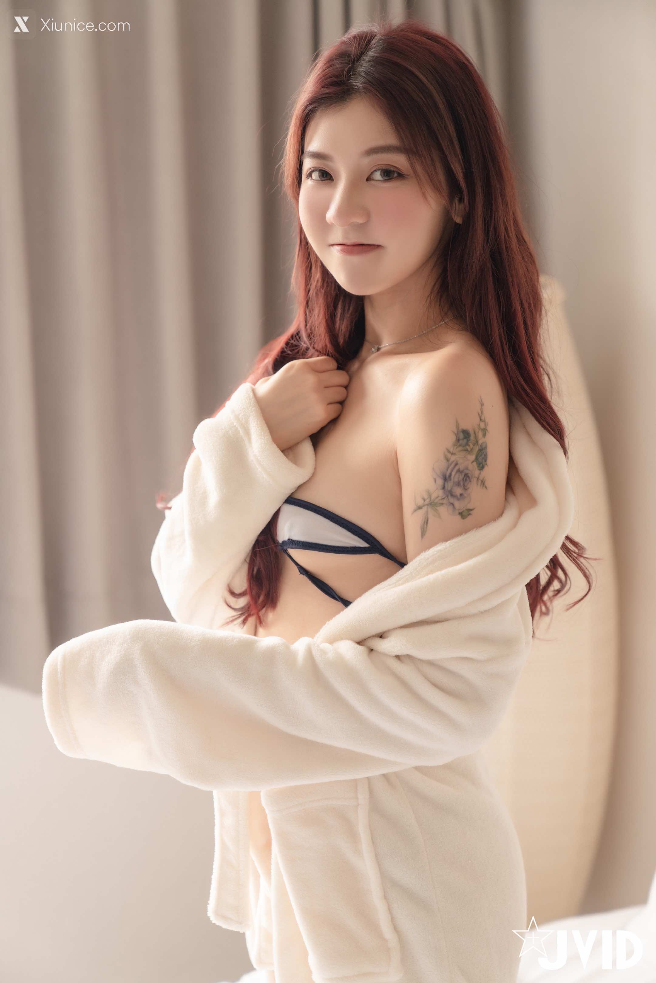 JVID 卡洛琳Caloline 帶學妹溫泉之旅 16