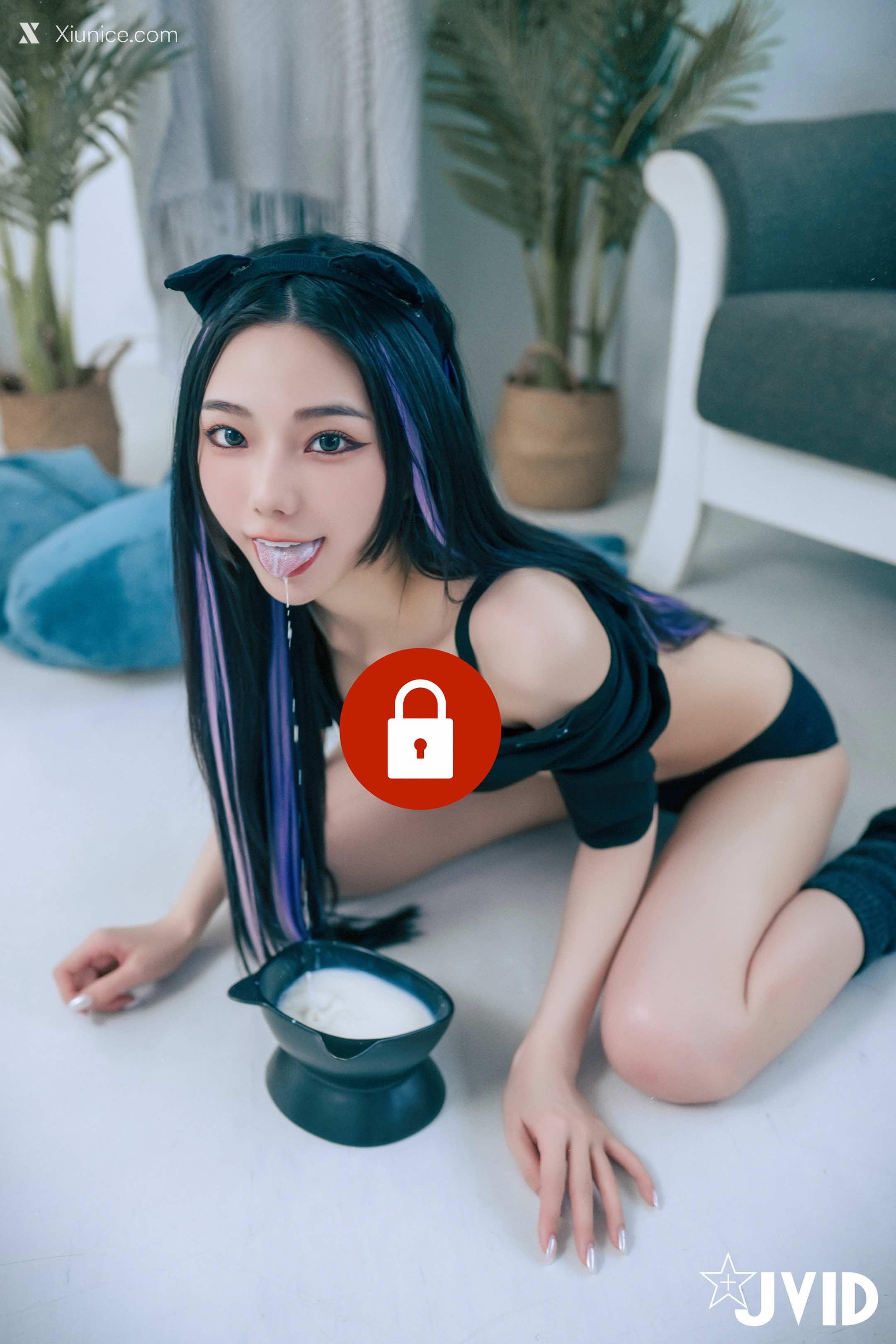 JVID 啾啾 牛奶成功收編冶豔的黑貓娘 126