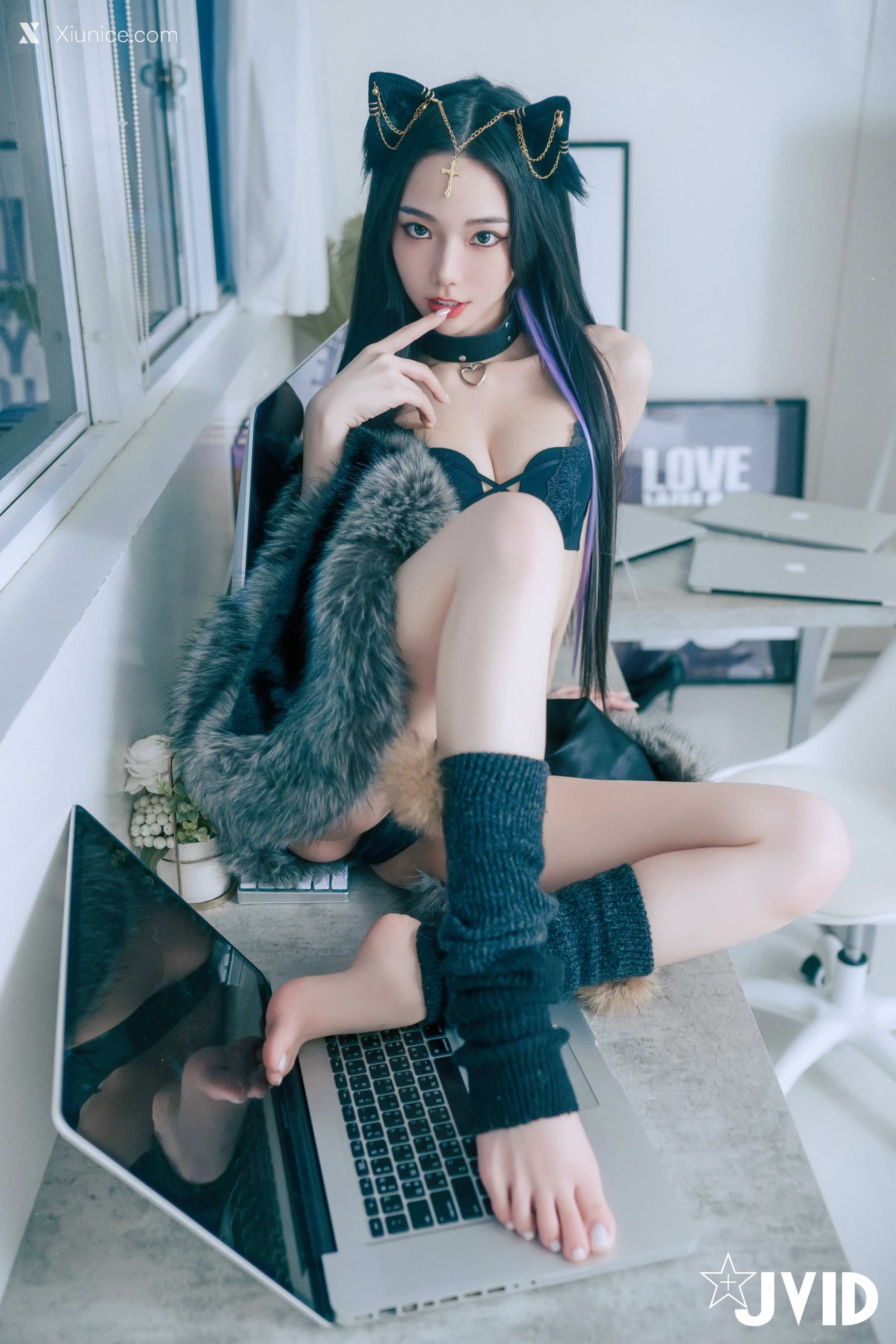 JVID 啾啾 牛奶成功收編冶豔的黑貓娘 153