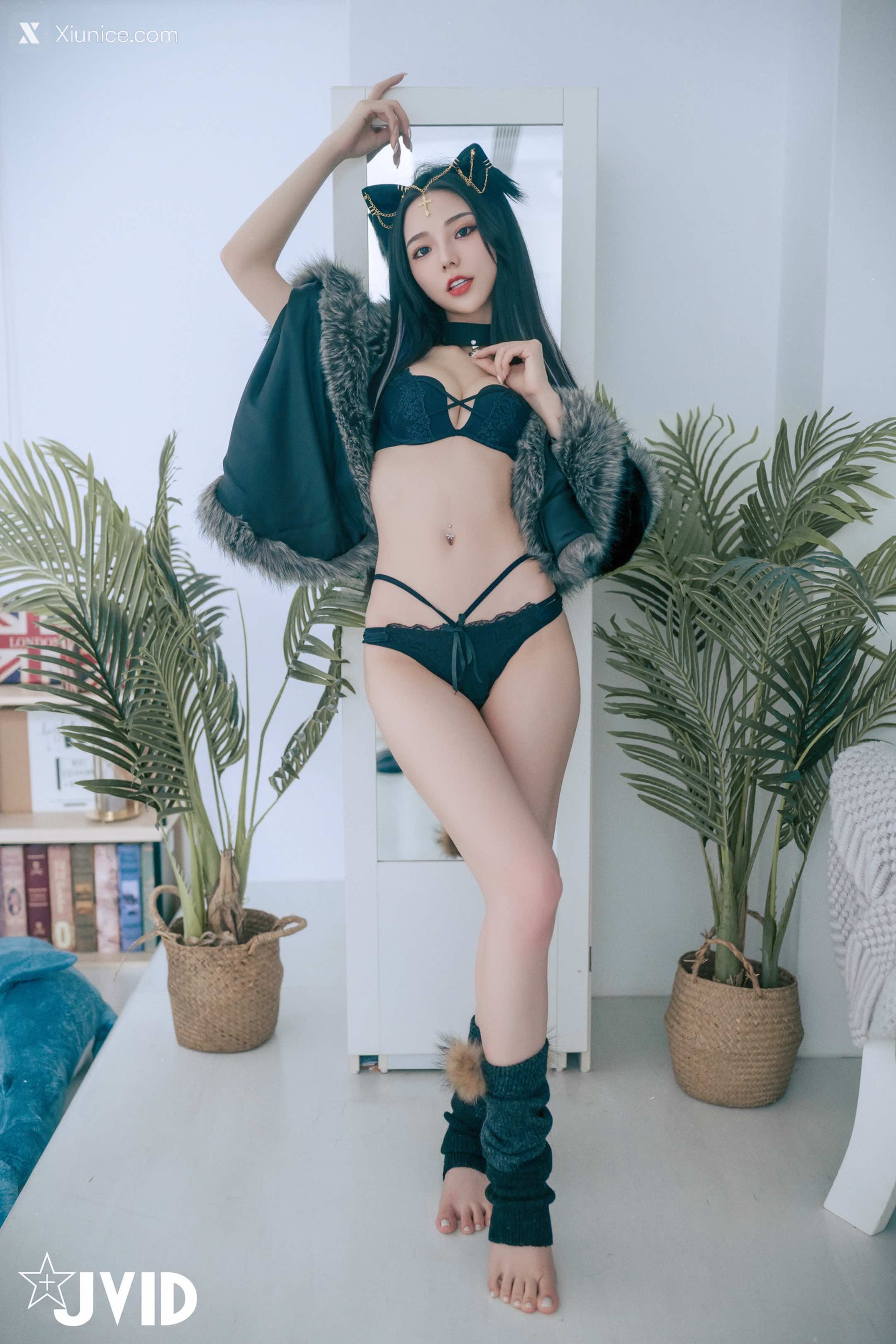 JVID 啾啾 牛奶成功收編冶豔的黑貓娘 175