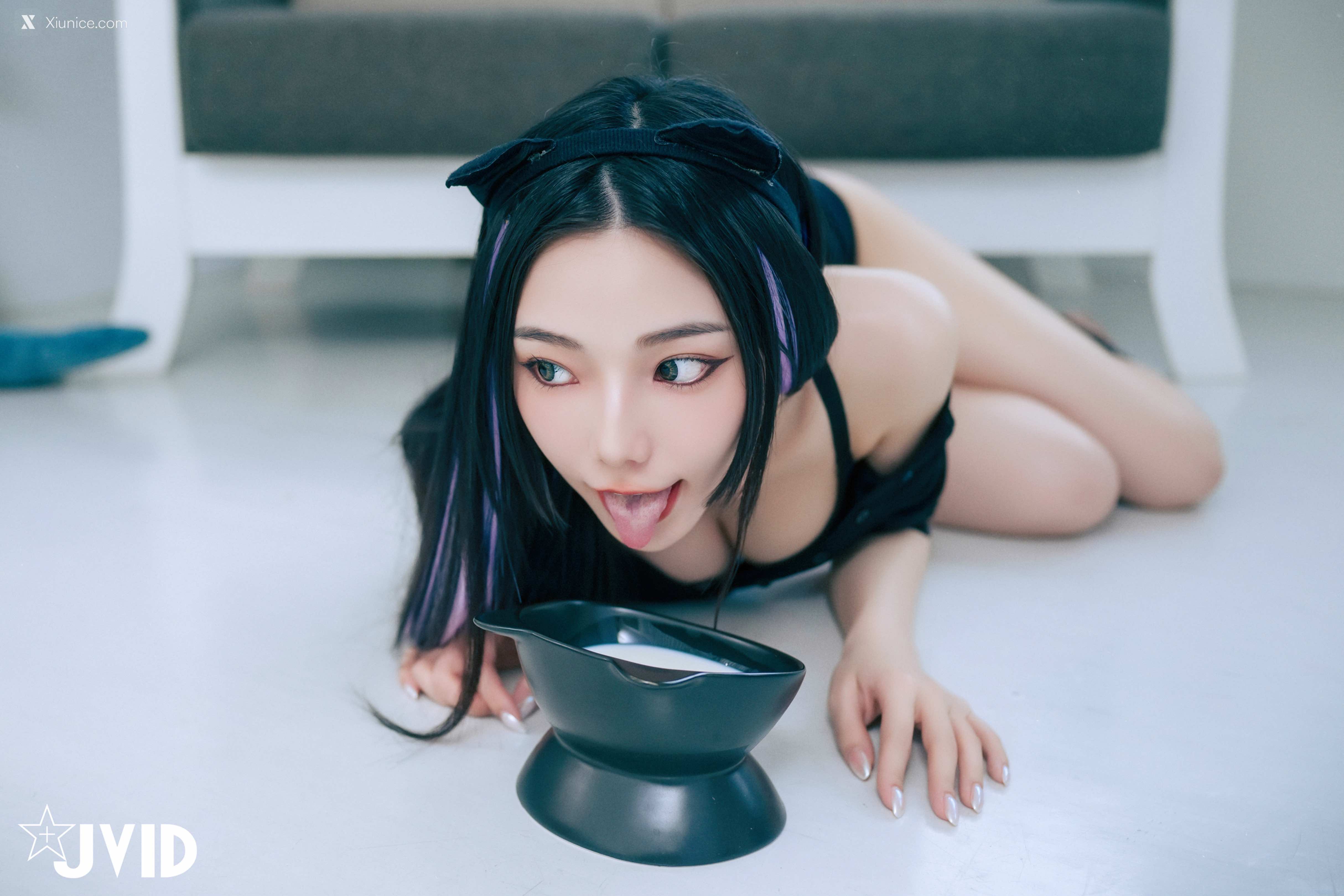 JVID 啾啾 牛奶成功收編冶豔的黑貓娘 184