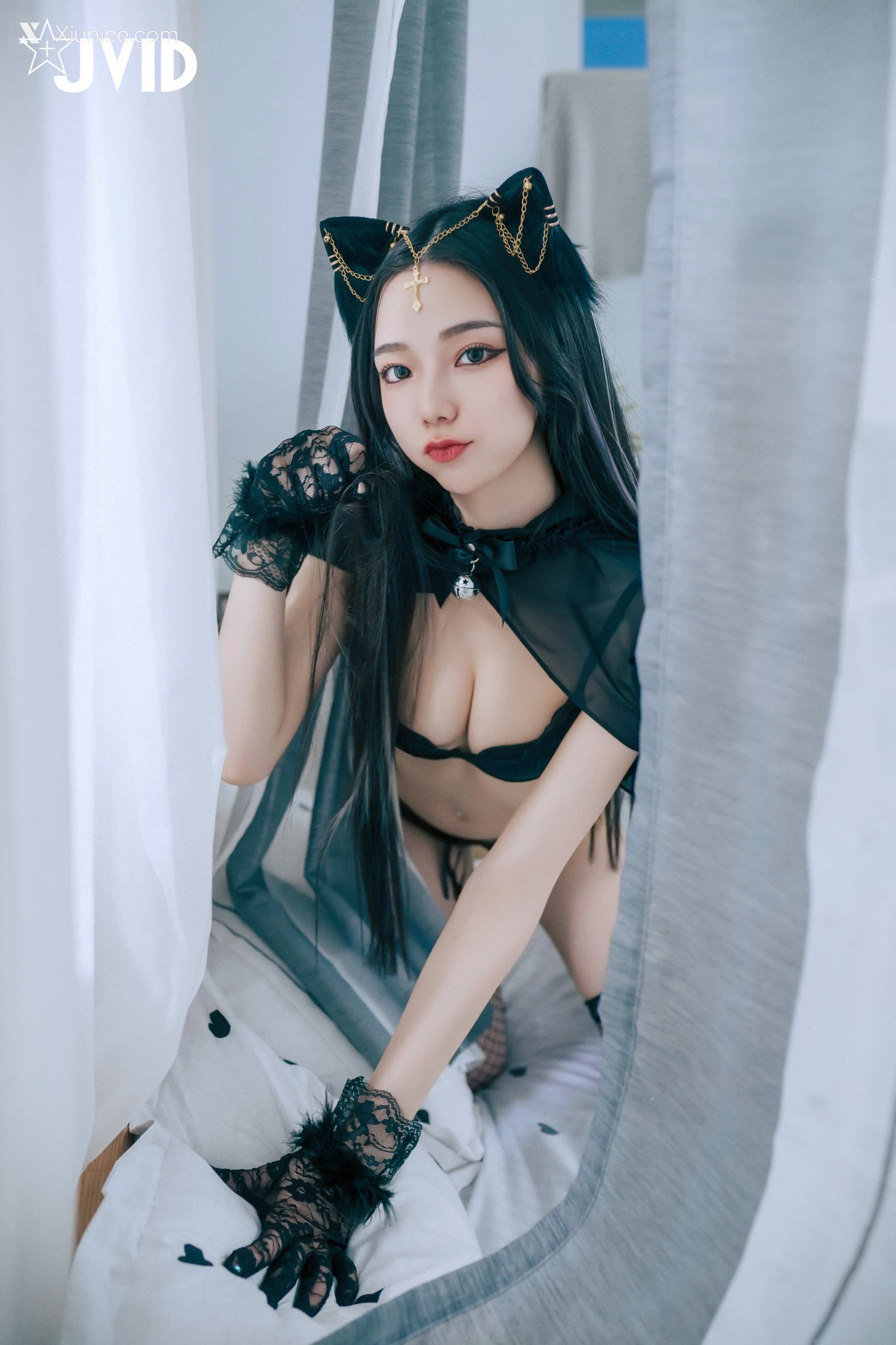 JVID 啾啾 牛奶成功收編冶豔的黑貓娘 23