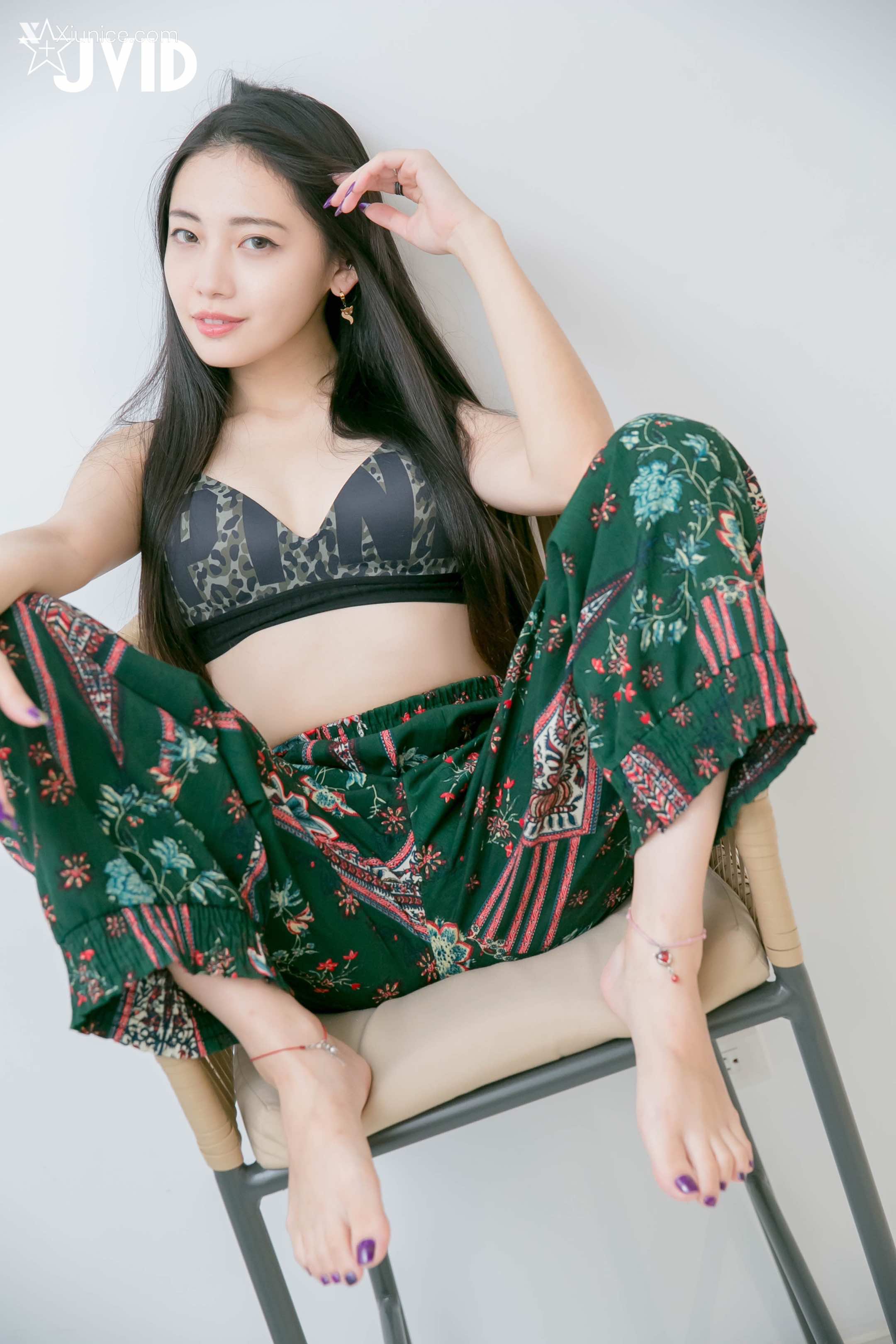 JVID 夏暮光 私底下穿著就讓人喜歡的性格美女 73