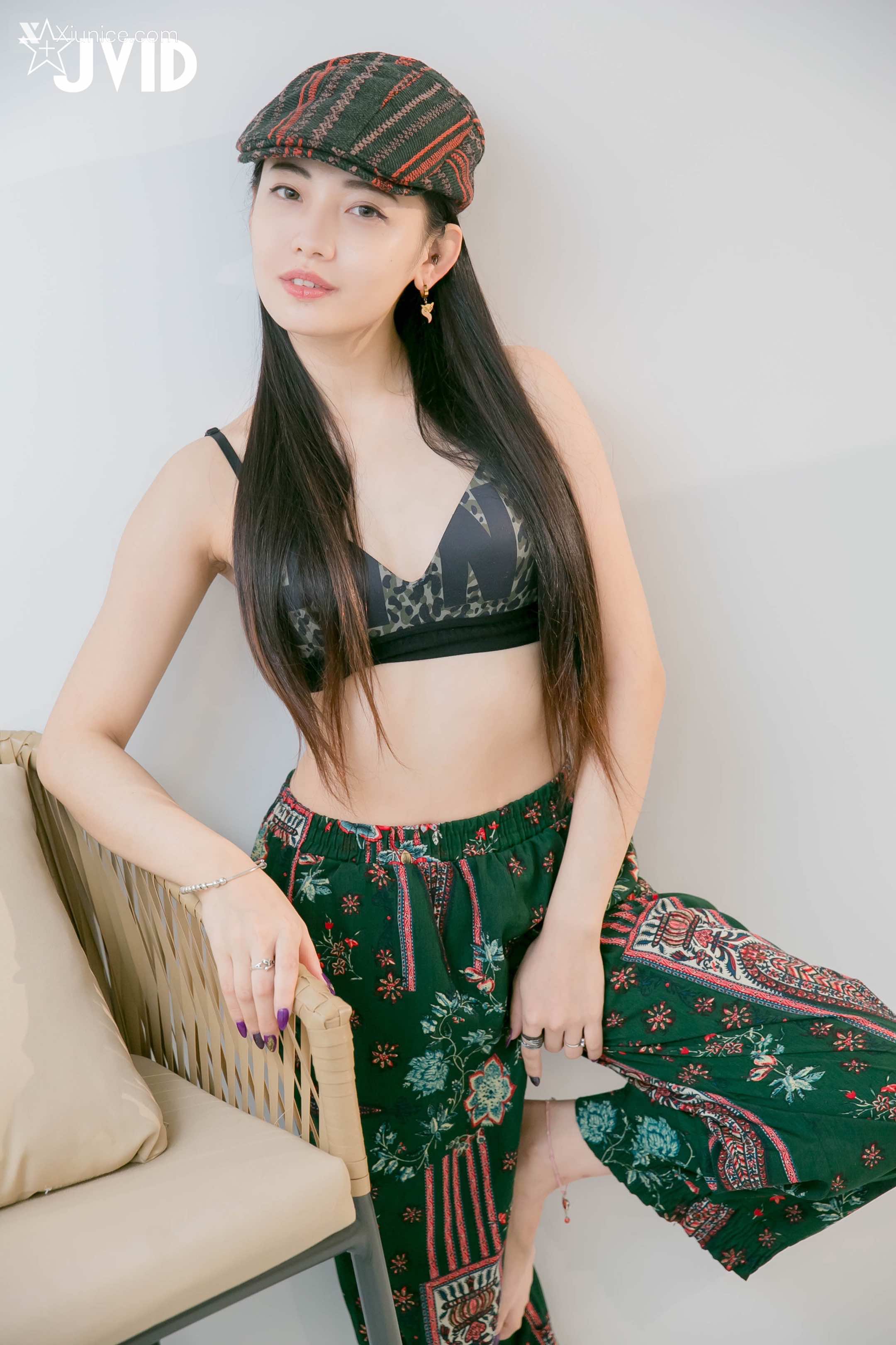 JVID 夏暮光 私底下穿著就讓人喜歡的性格美女 77