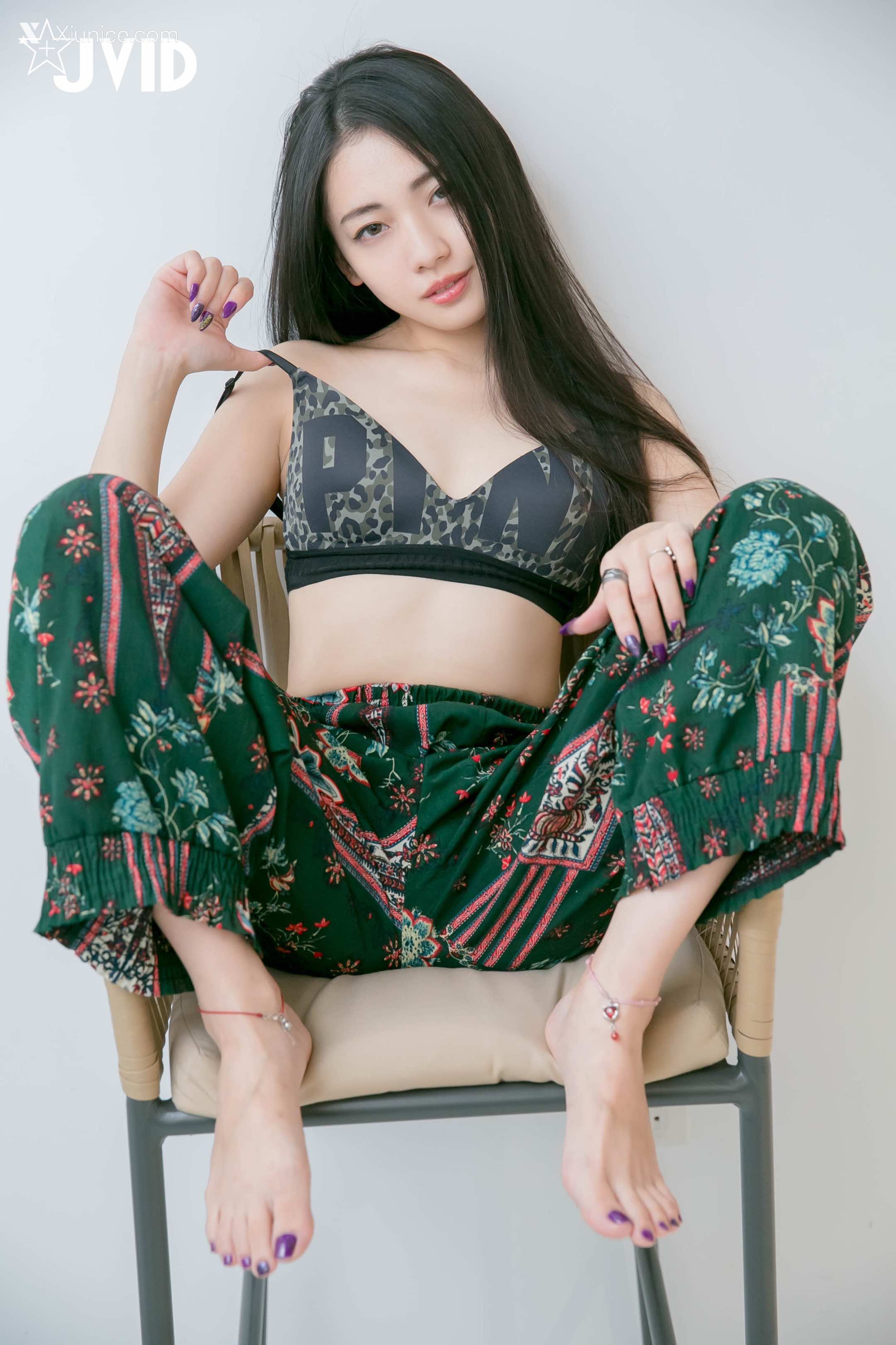 JVID 夏暮光 私底下穿著就讓人喜歡的性格美女 81