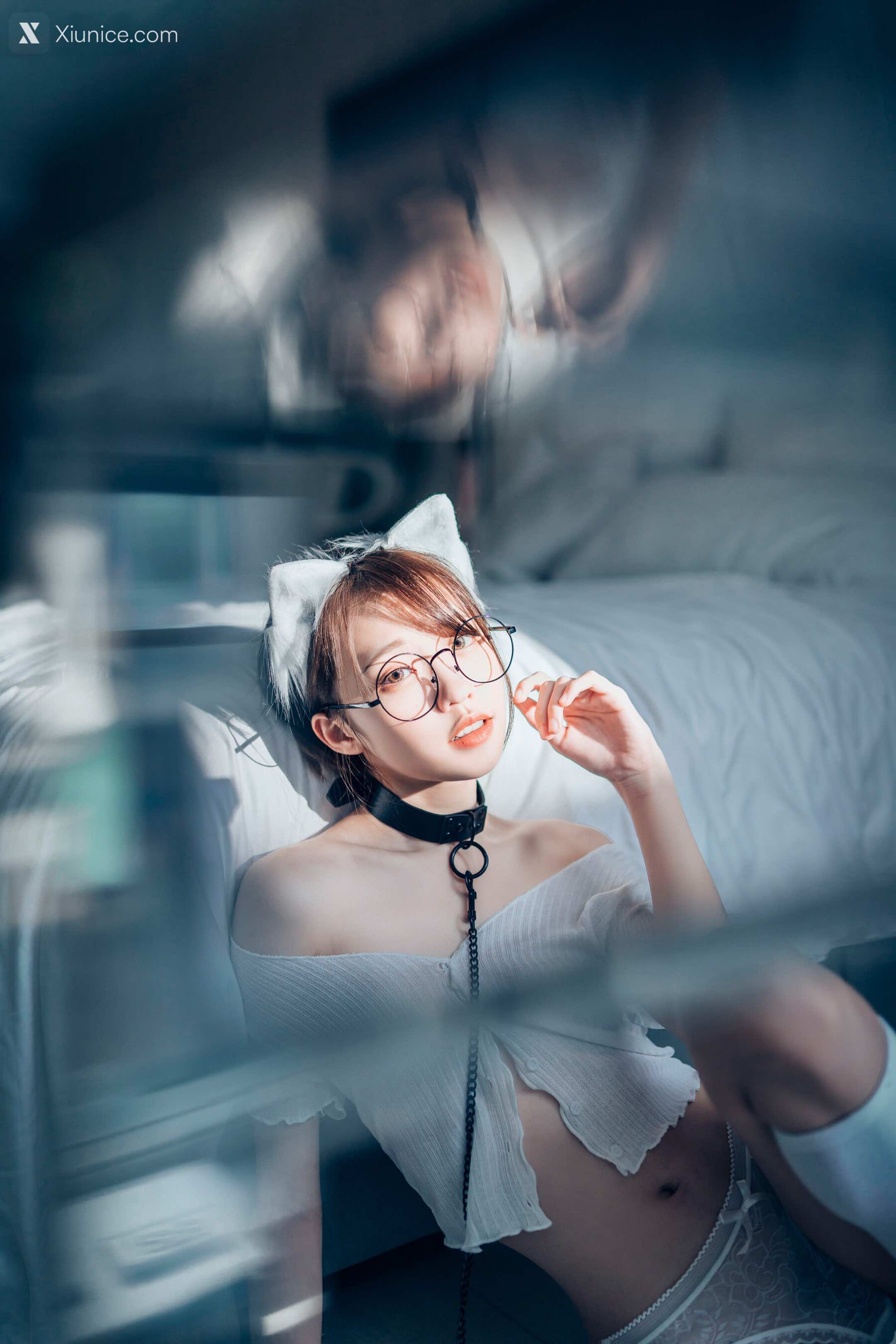 JVID 妍妍 Angel 女孩在trasmart制服與眼鏡 109