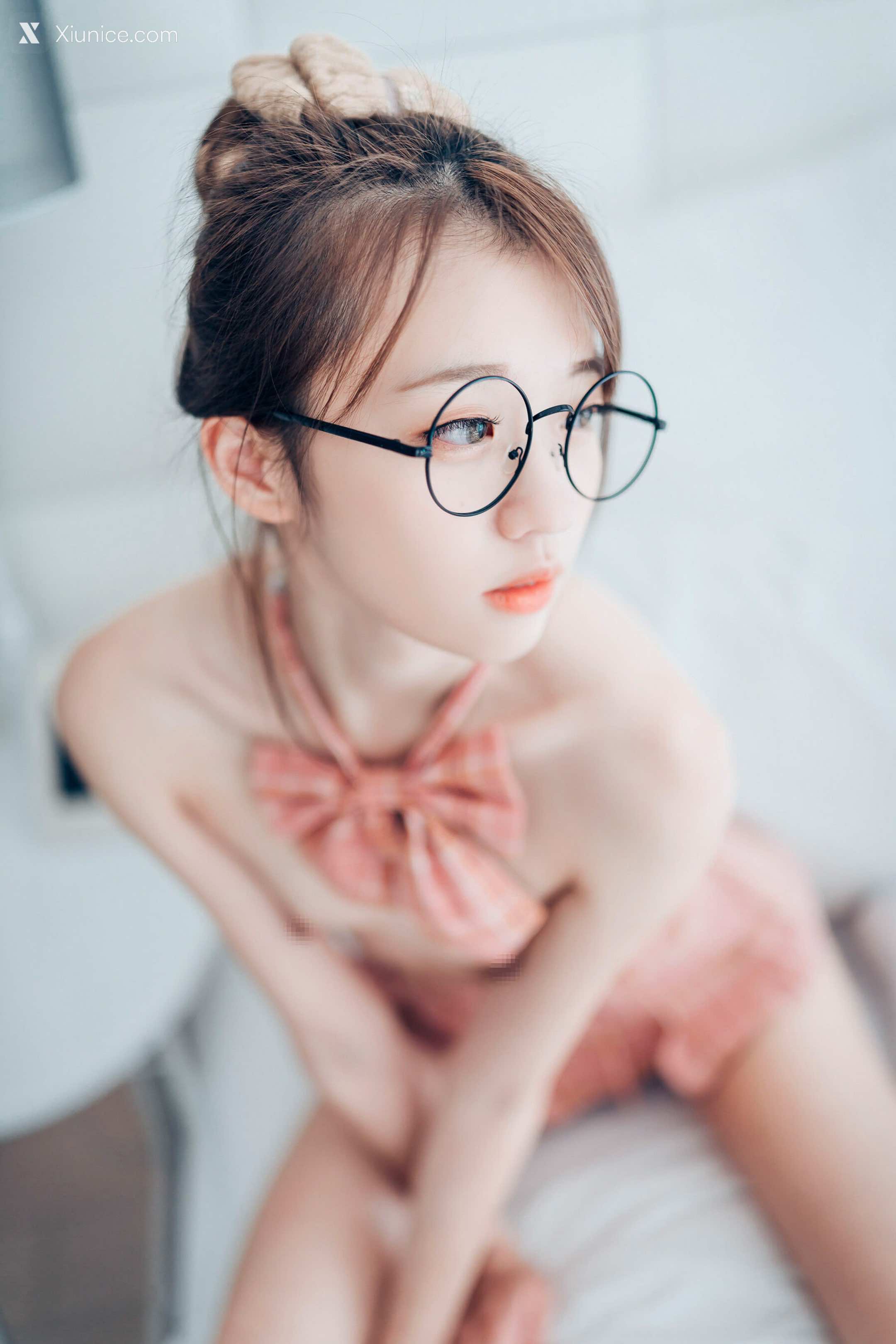 JVID 妍妍 Angel 女孩在trasmart制服與眼鏡 50