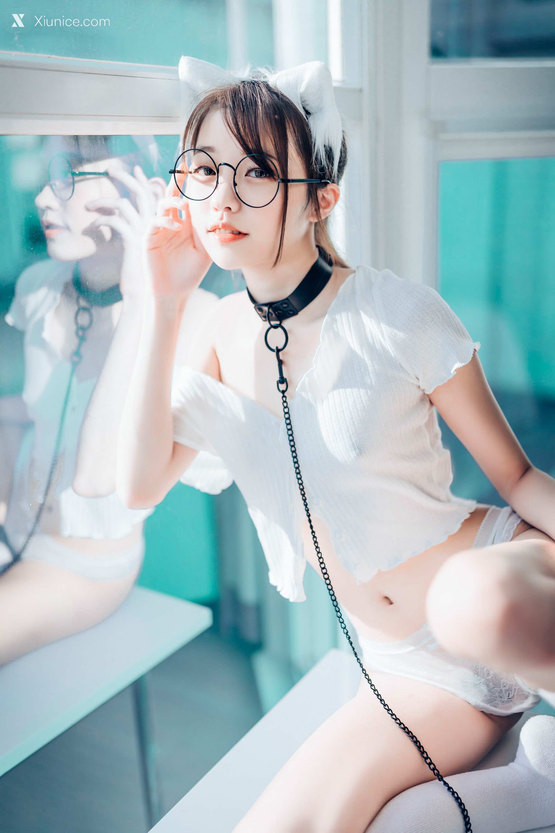 JVID 妍妍 Angel 女孩在trasmart制服與眼鏡 96