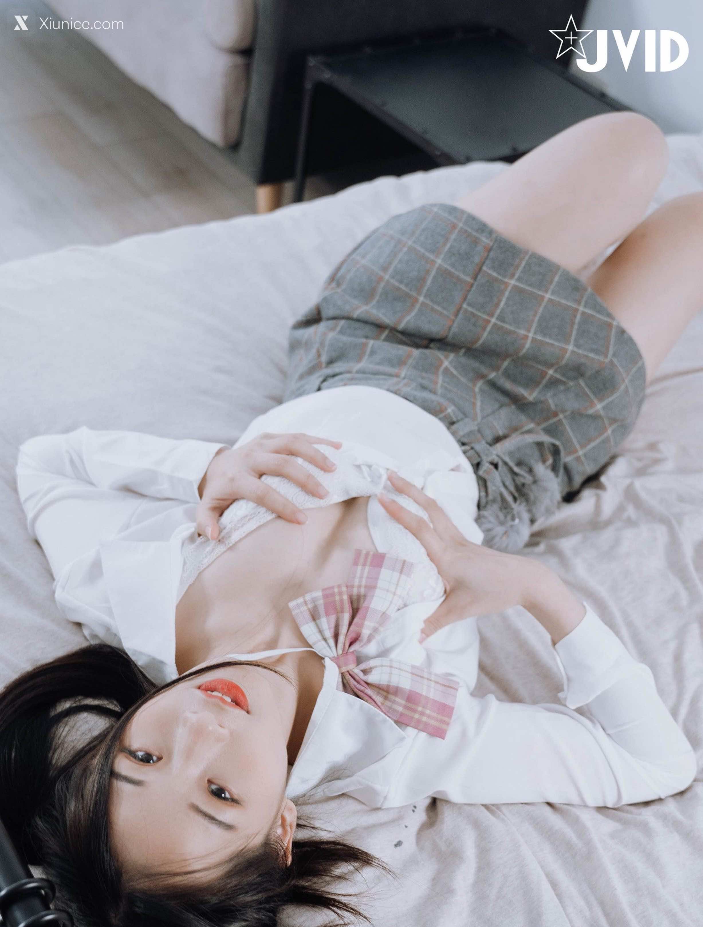 JVID 婕咪 Juice 雙馬尾制服女孩 35